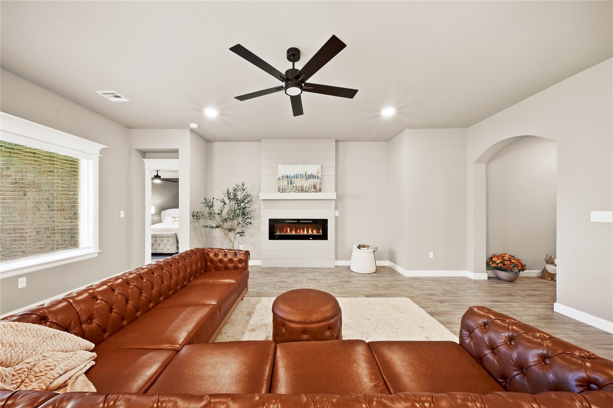 209 W Broadway Street Owasso OK 74055