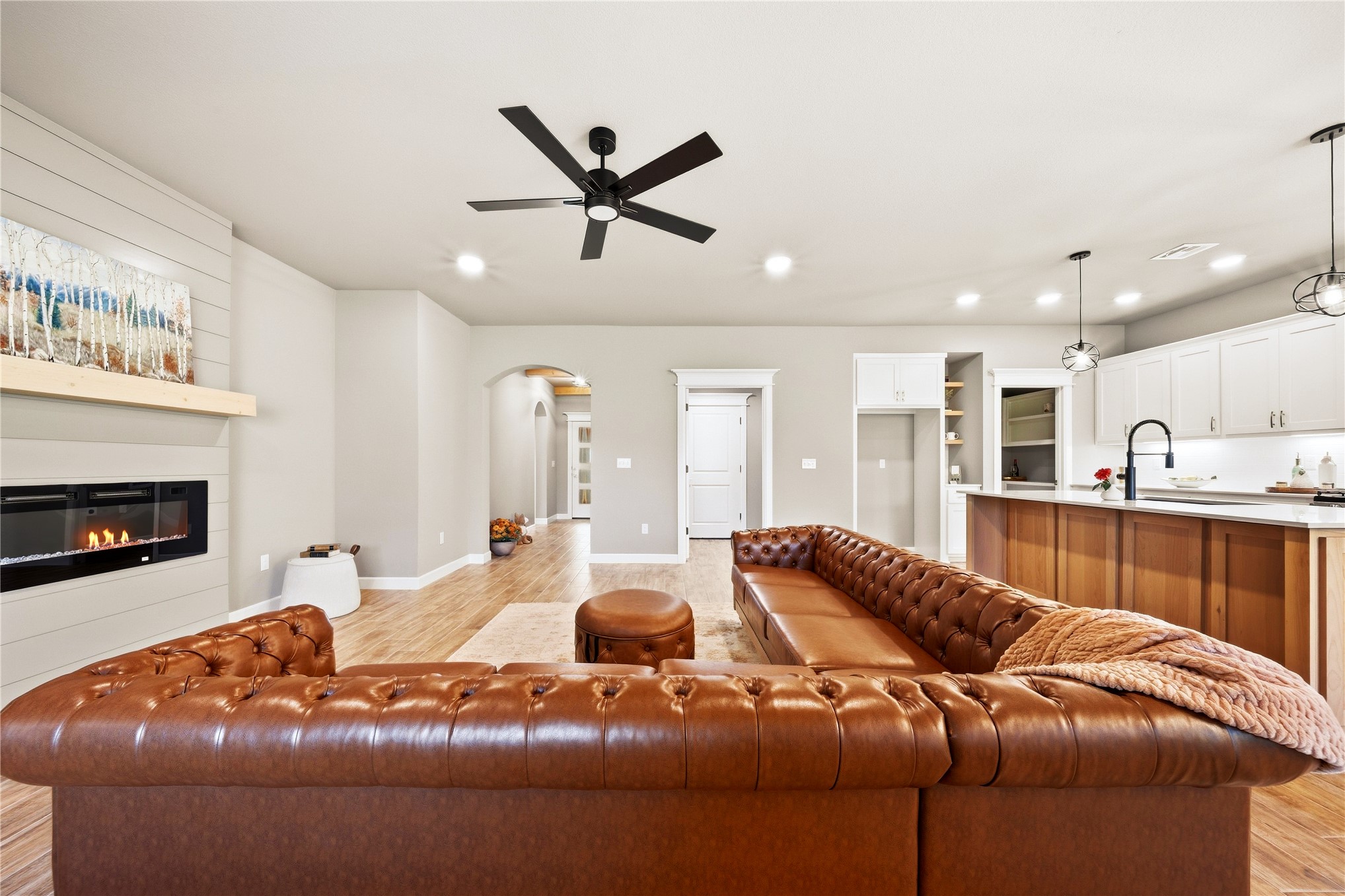 209 W Broadway Street Owasso OK 74055
