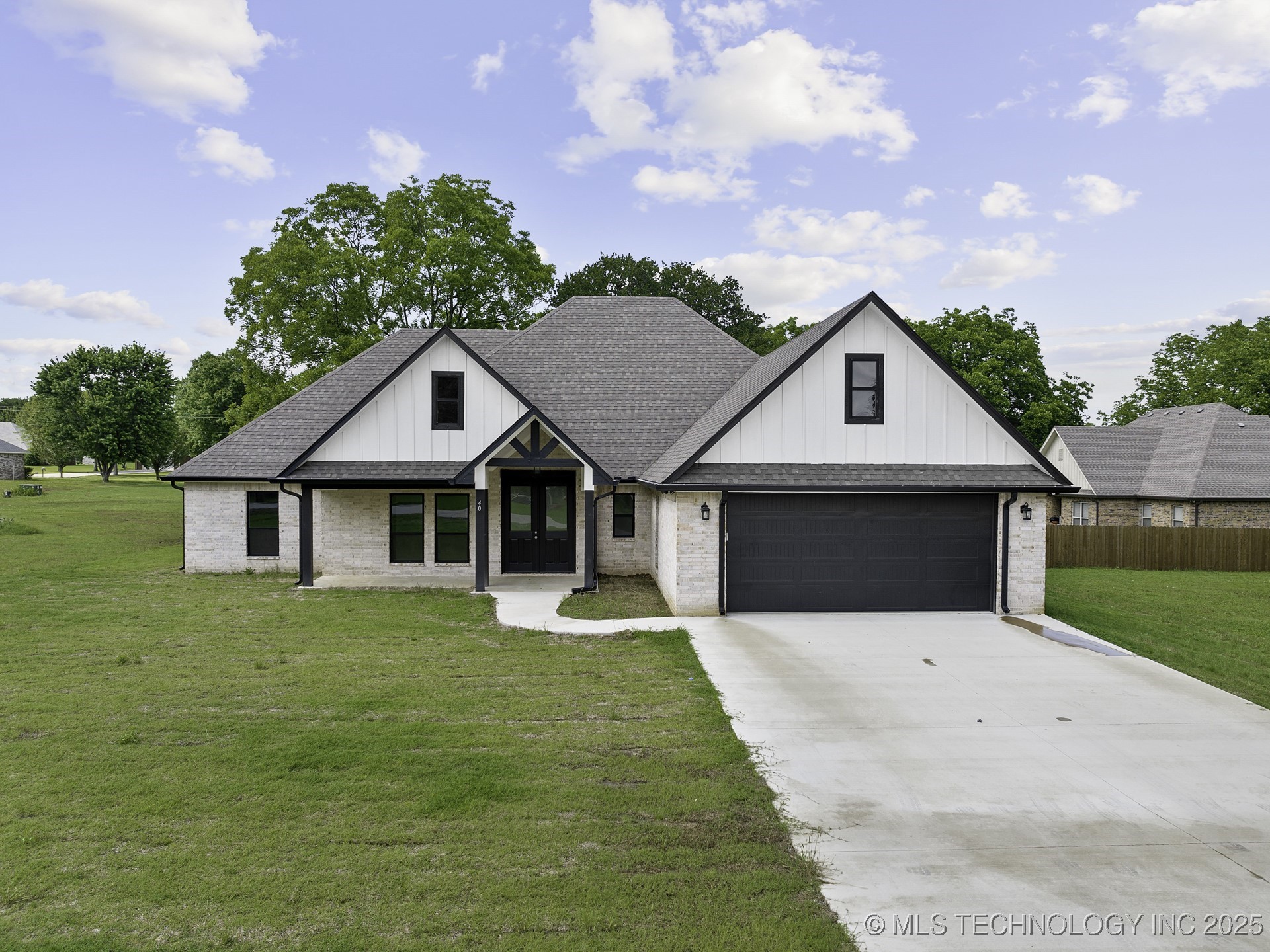 40 Whipperwill Street Lone Grove OK 73443