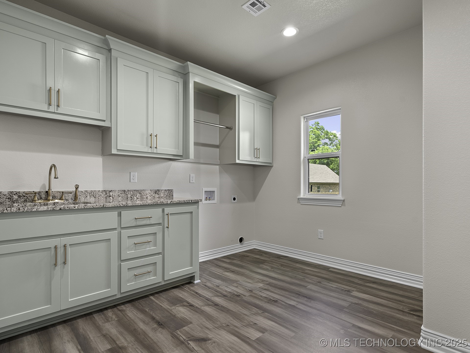 40 Whipperwill Street Lone Grove OK 73443