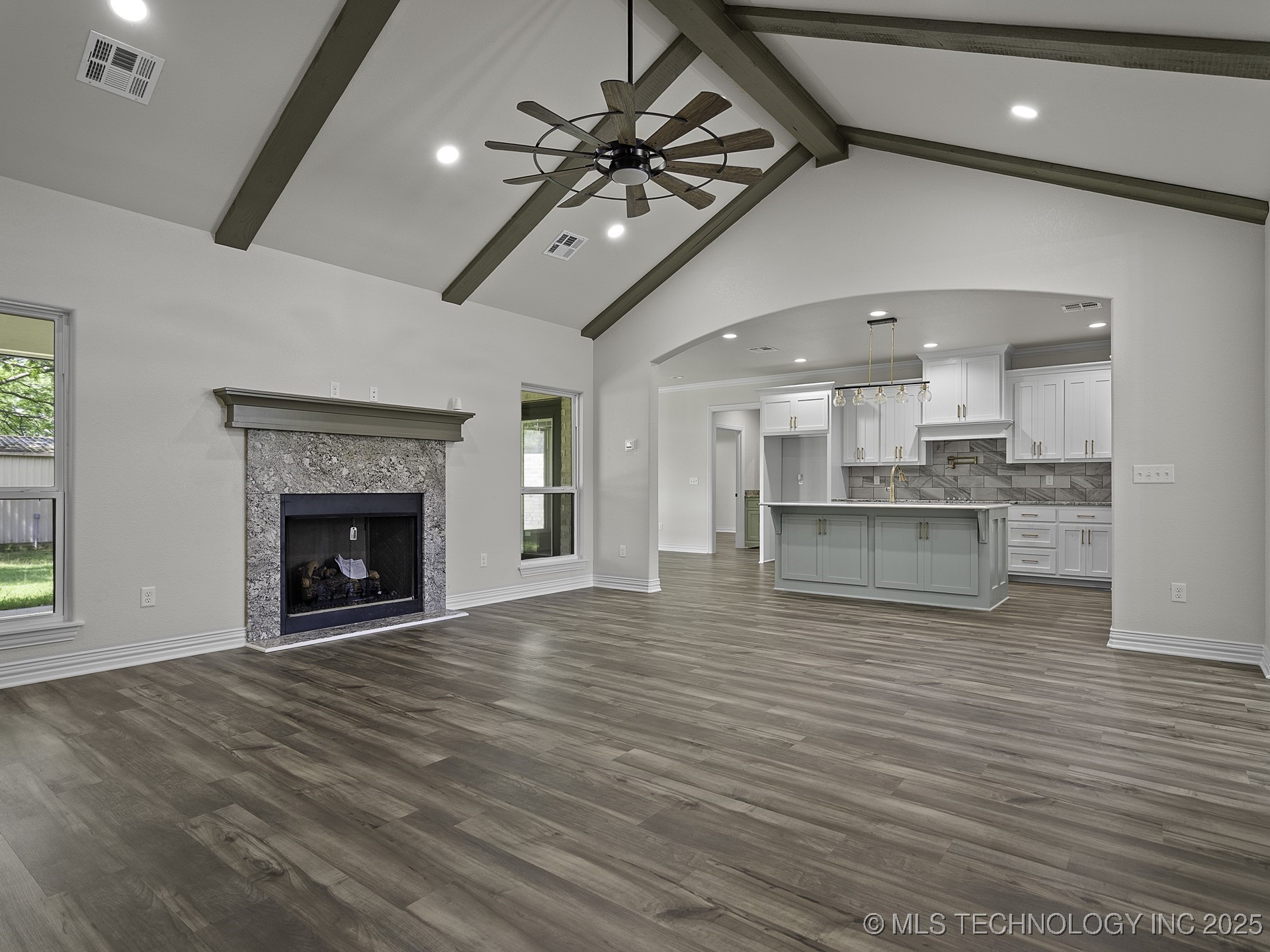 40 Whipperwill Street Lone Grove OK 73443