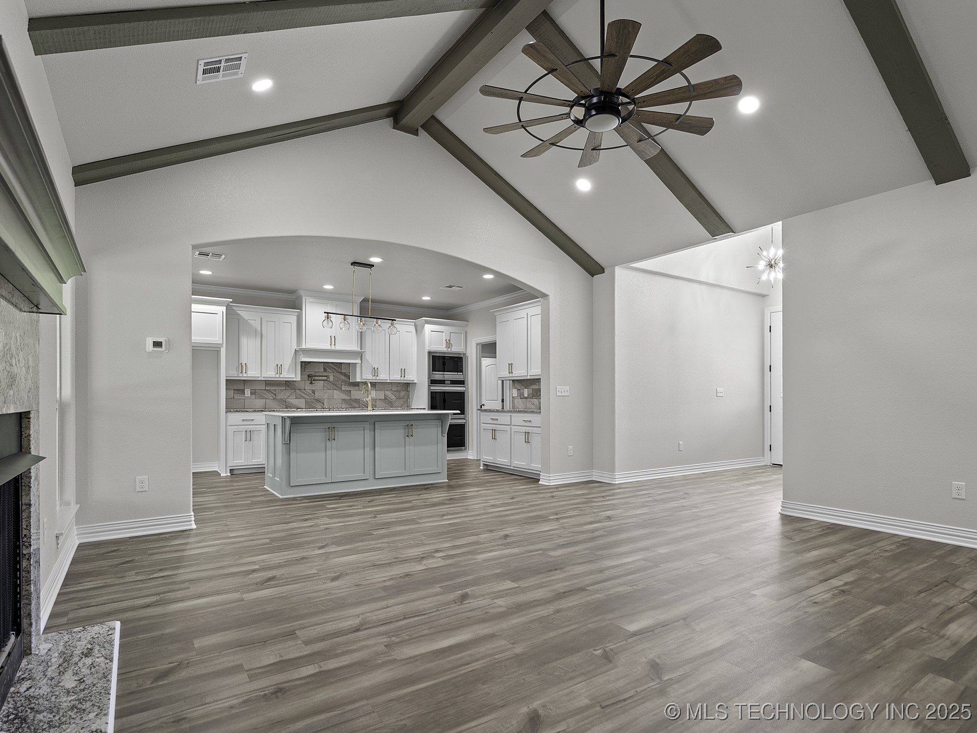 40 Whipperwill Street Lone Grove OK 73443