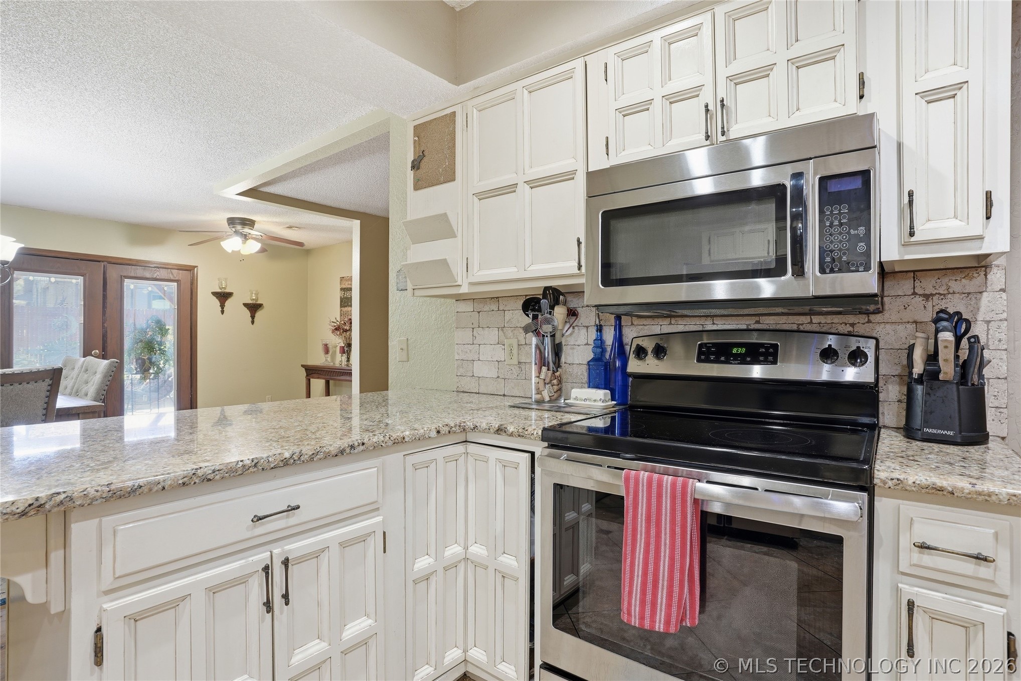 1221 S Chestnut Avenue Broken Arrow OK 74012