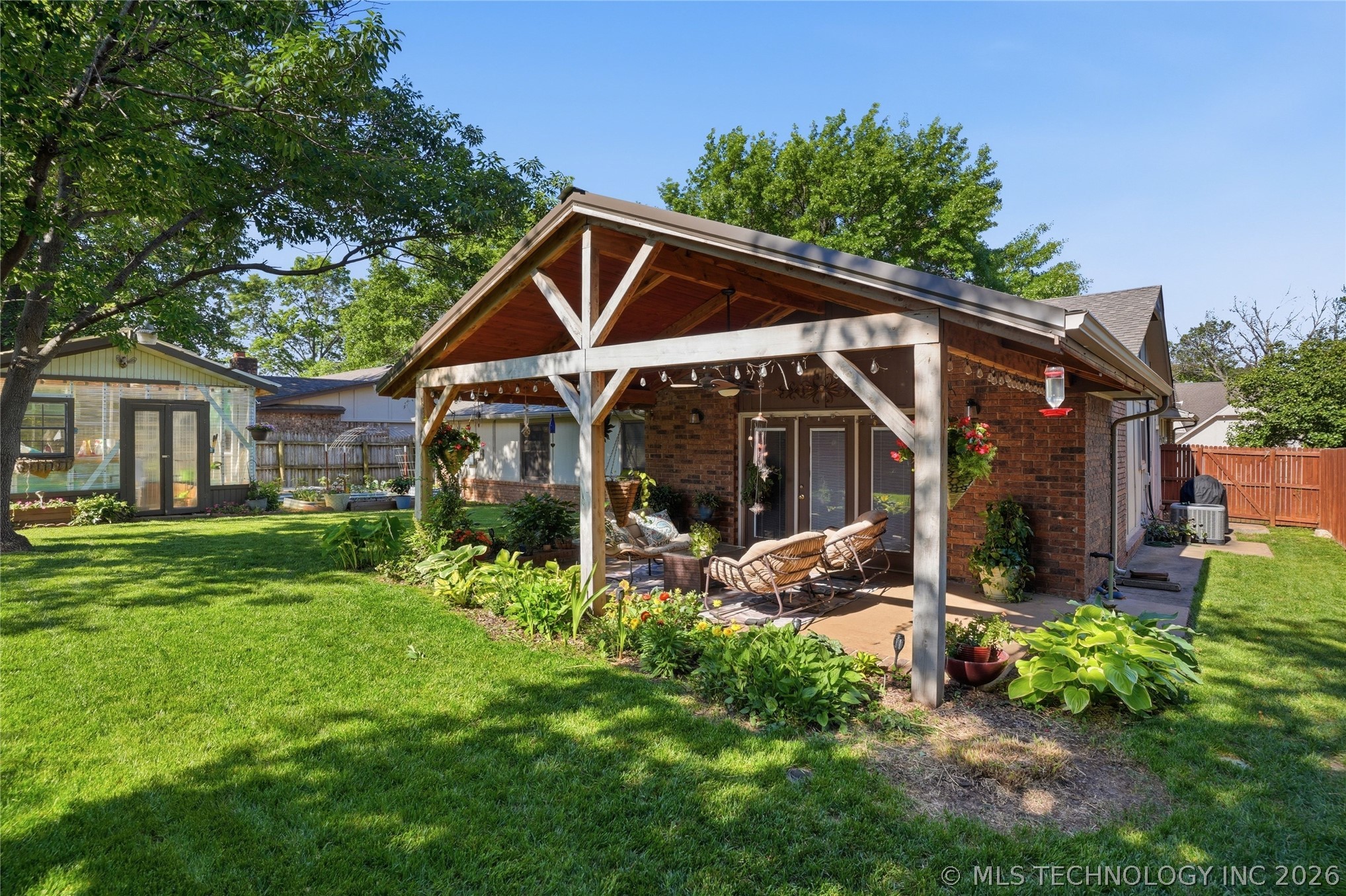 1221 S Chestnut Avenue Broken Arrow OK 74012