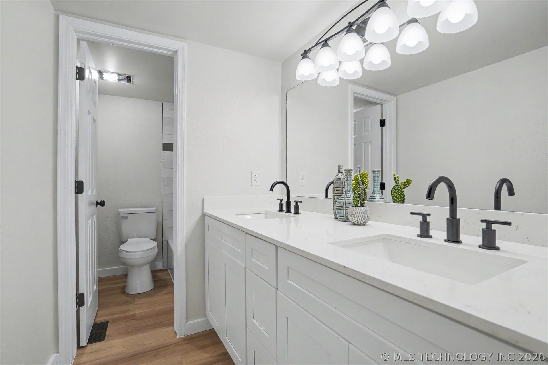 1212 N Juniper Place Broken Arrow OK 74012