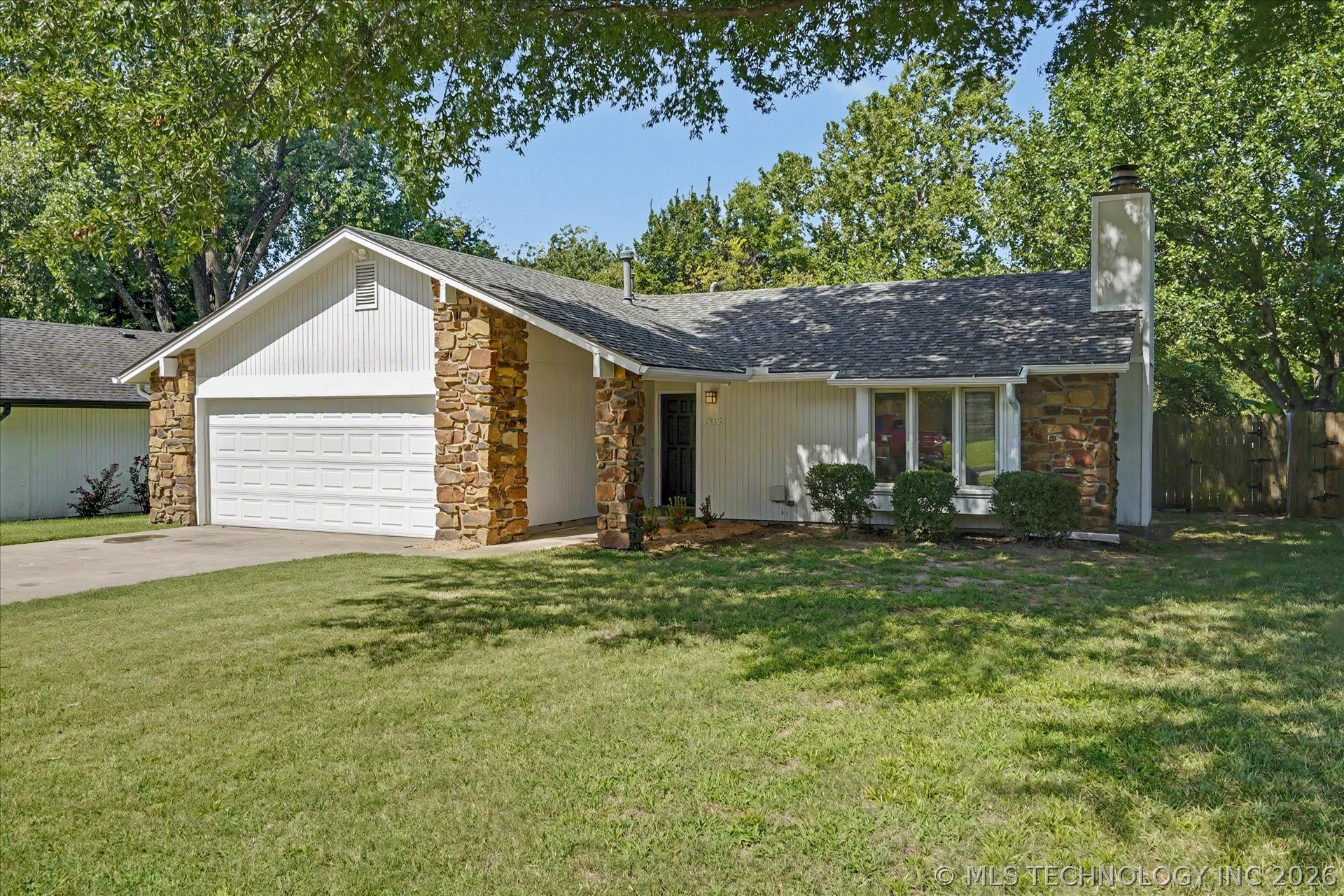 1212 N Juniper Place Broken Arrow OK 74012