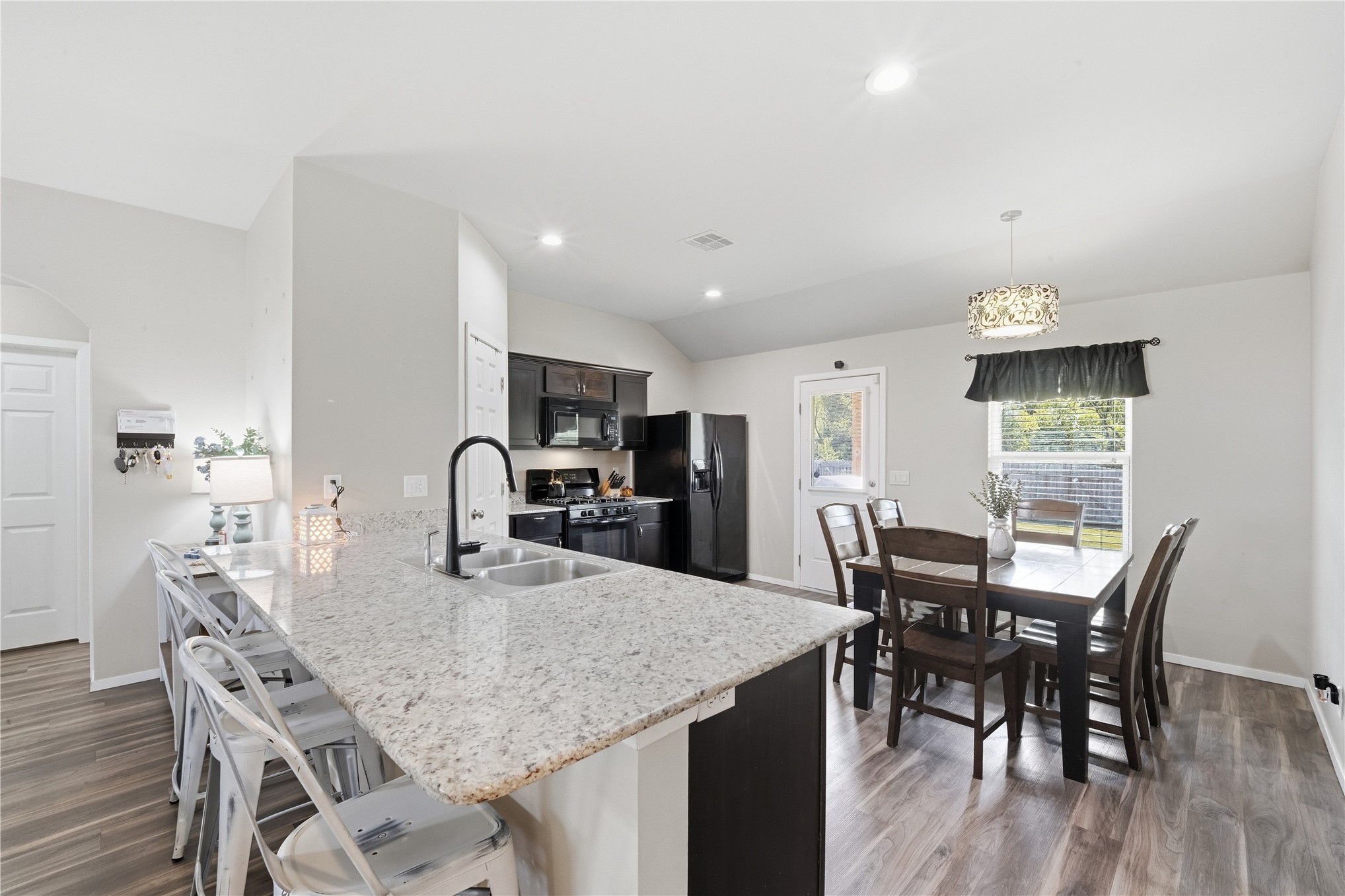 23393 S Donna Lane Claremore OK 74019