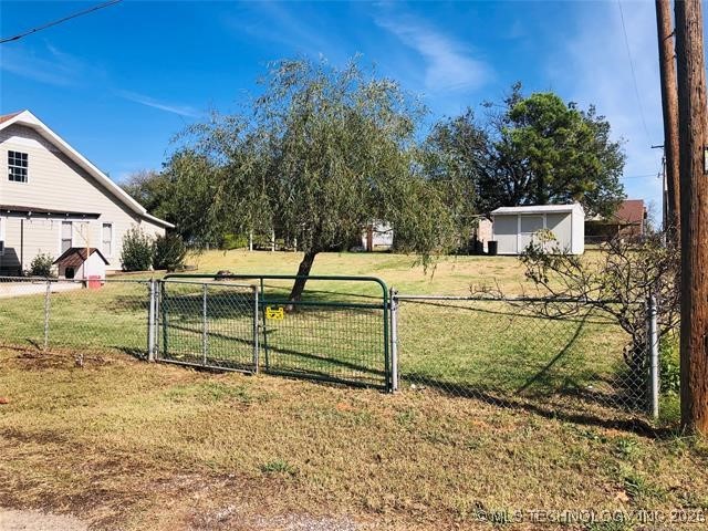 1301 E Ash Street Cushing OK 74023