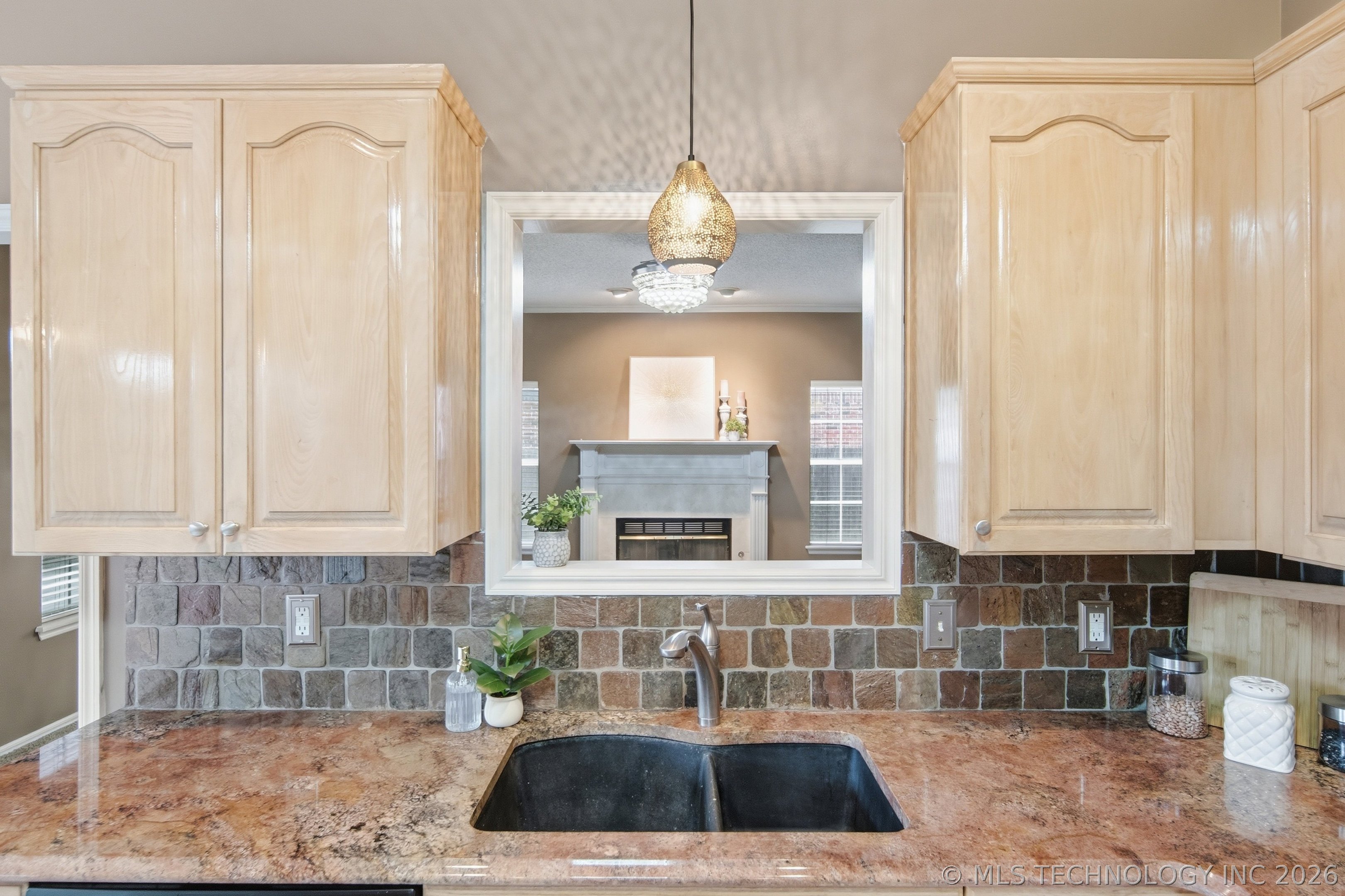 411 W Union Place Broken Arrow OK 74011