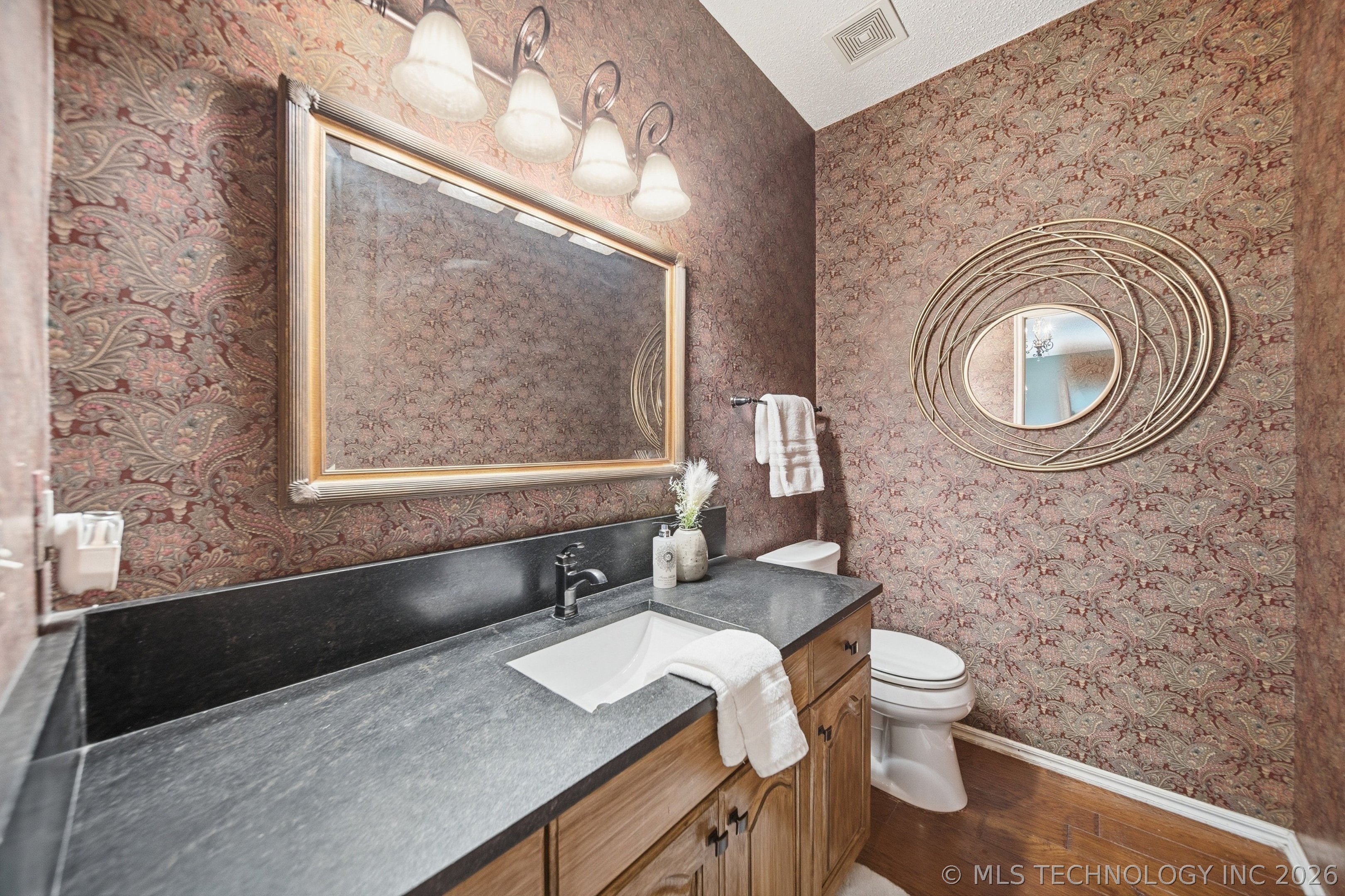 411 W Union Place Broken Arrow OK 74011
