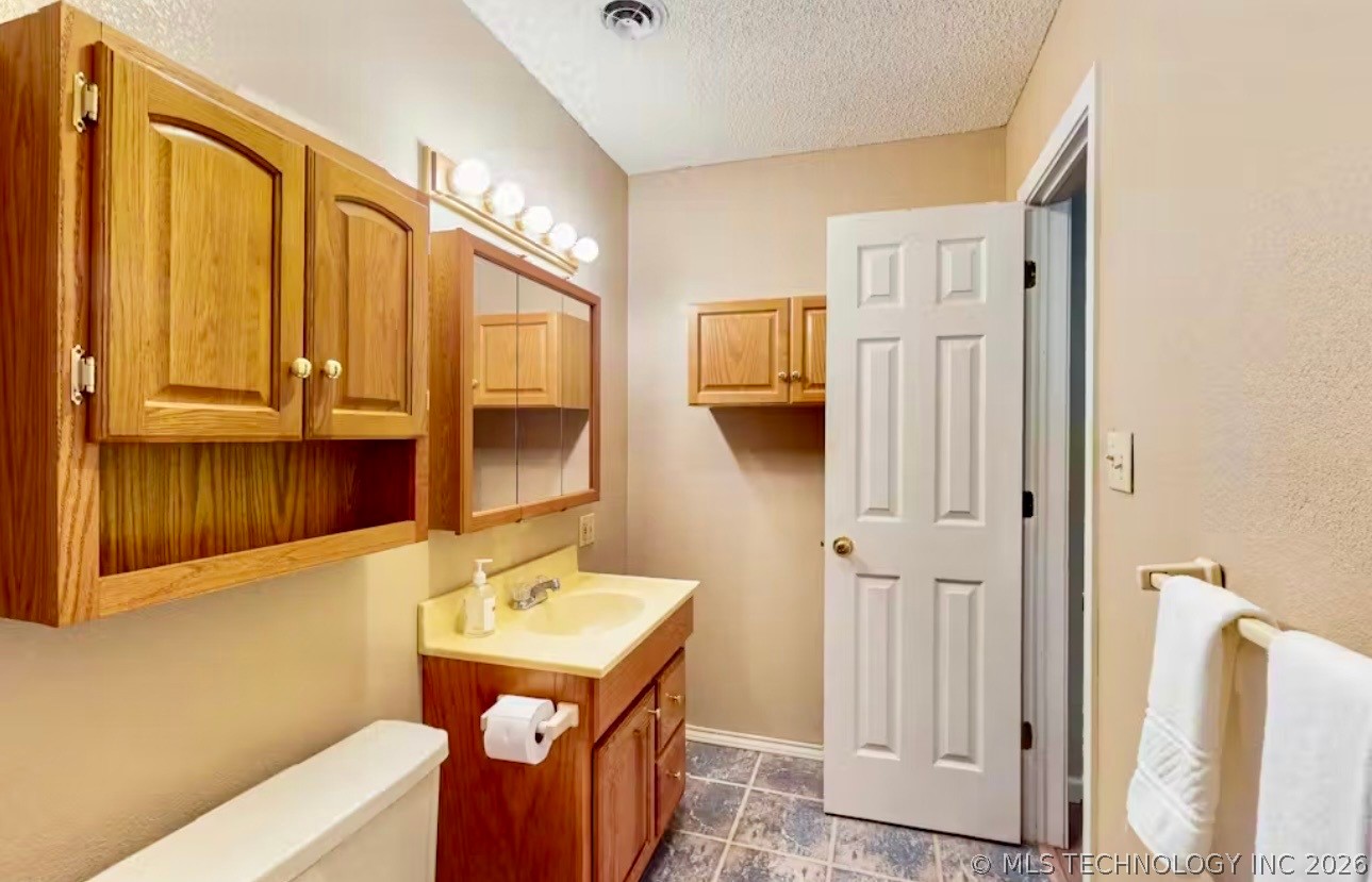 9152 Stone Brook Drive Kingston OK 73439