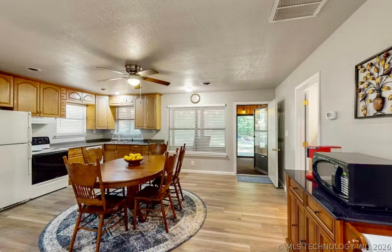 9152 Stone Brook Drive Kingston OK 73439