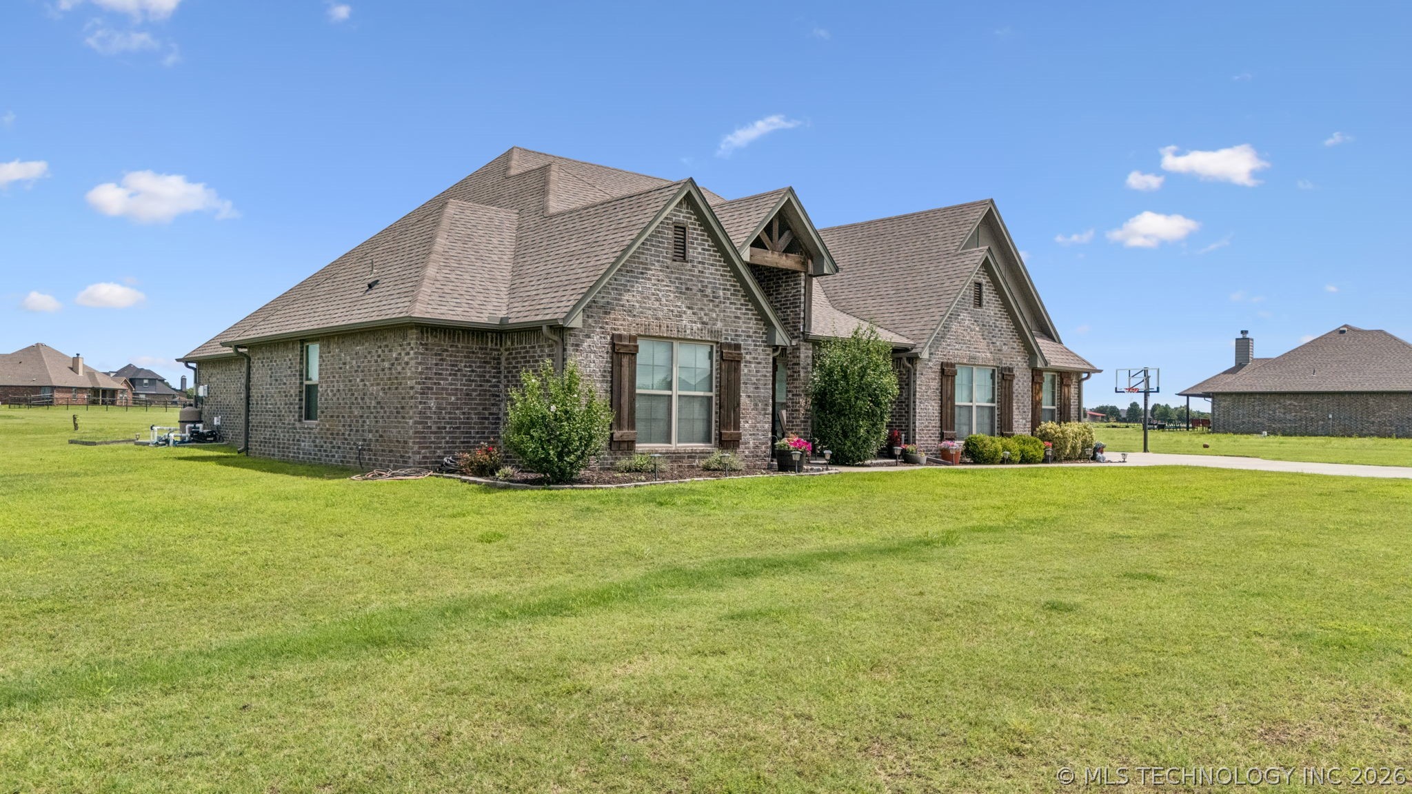 2913 Cross Creek Drive Oologah OK 74053