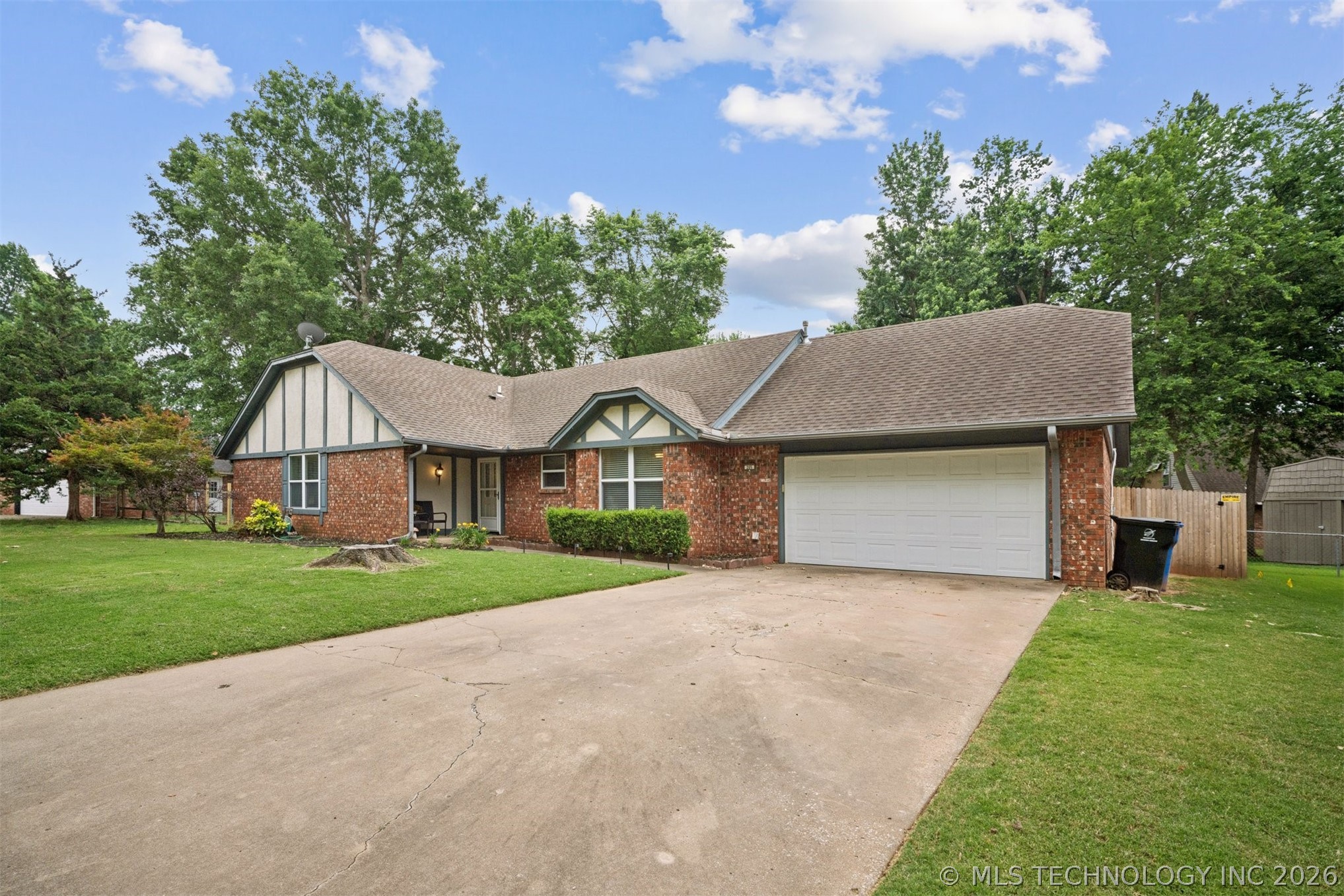 205 W Baton Rouge Street Broken Arrow OK 74011