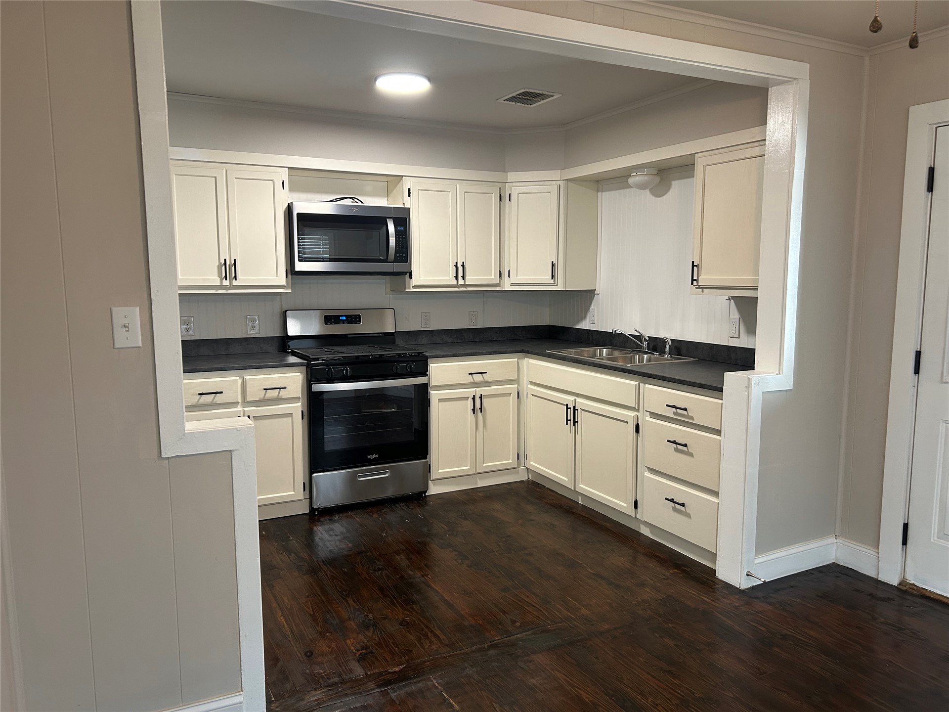 1008 1st Avenue Warner OK 74469