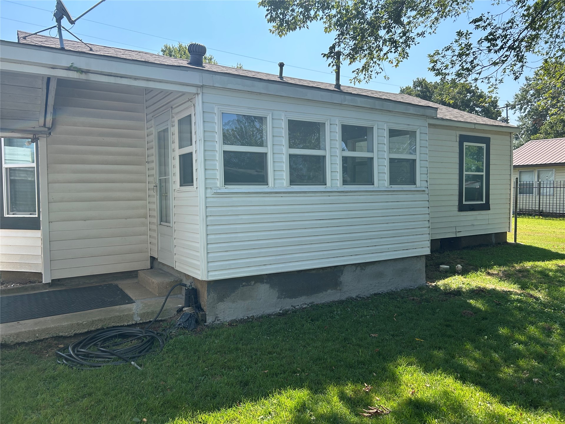 1008 1st Avenue Warner OK 74469