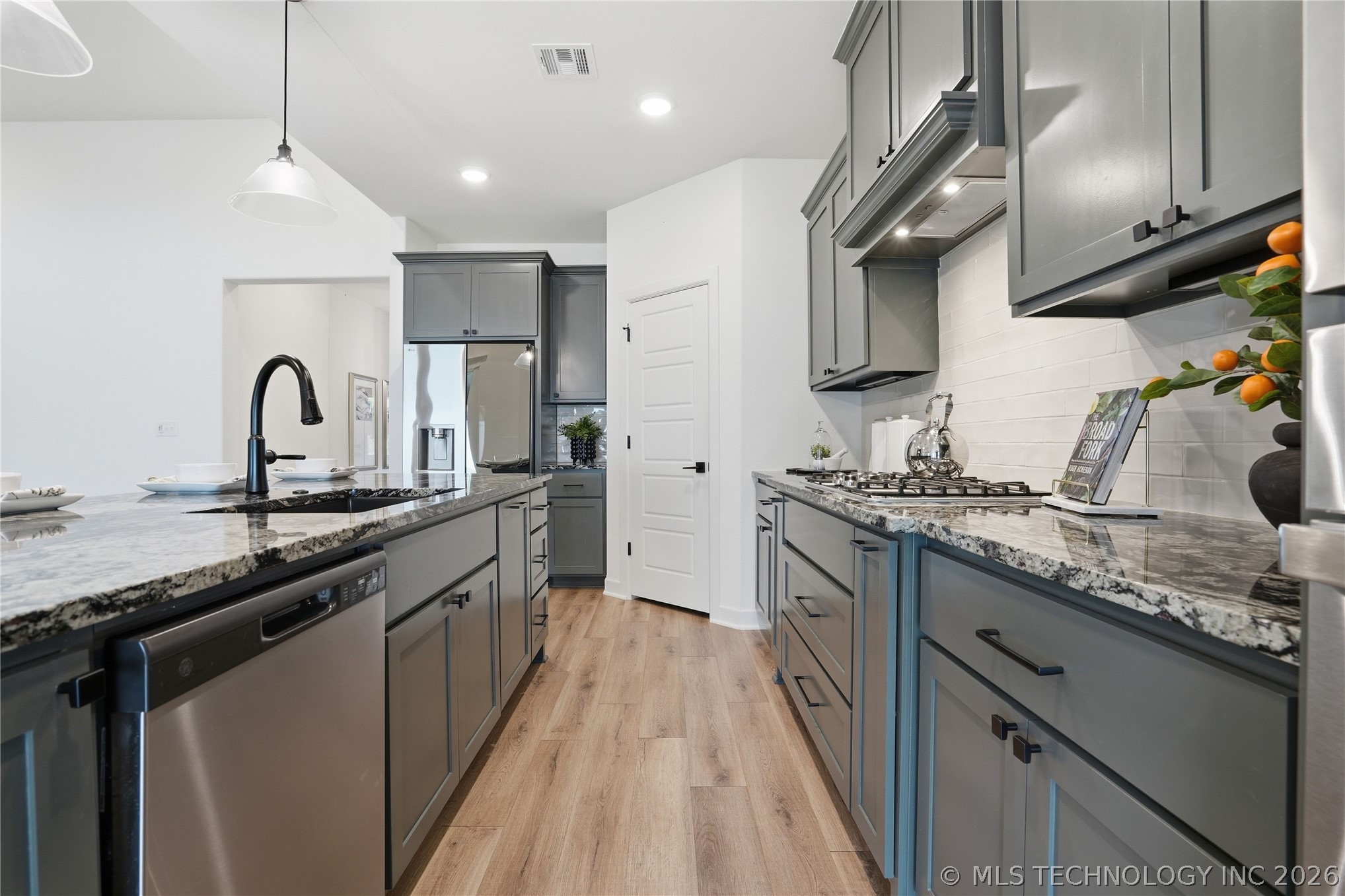 1421 N 72nd Street Broken Arrow OK 74014