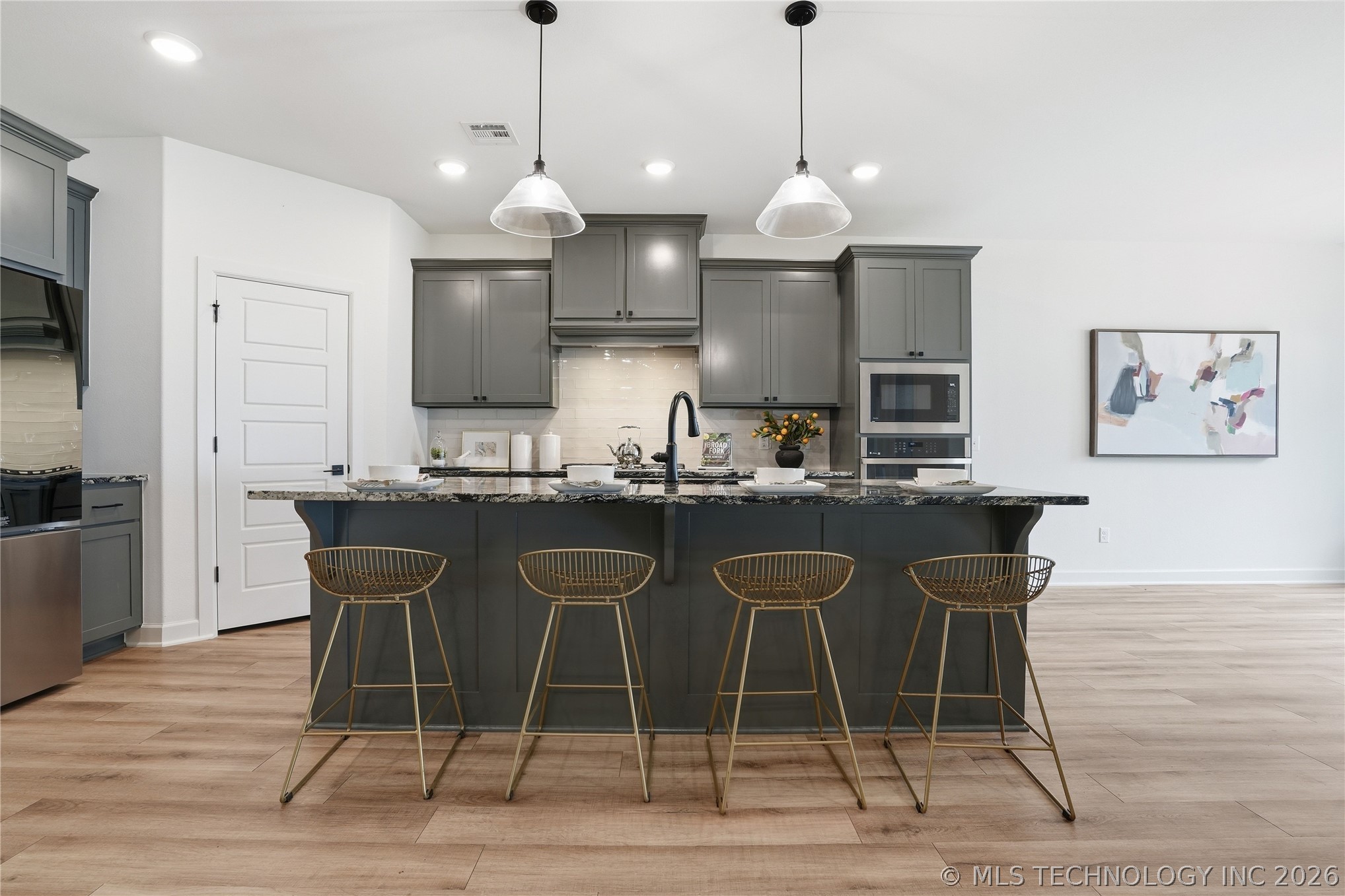 1421 N 72nd Street Broken Arrow OK 74014
