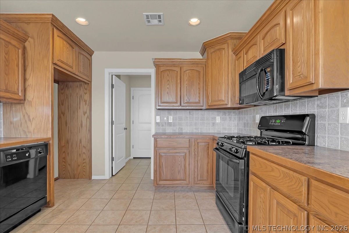 2405 W Quinton Street Broken Arrow OK 74011