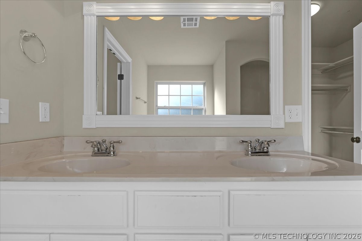 2405 W Quinton Street Broken Arrow OK 74011
