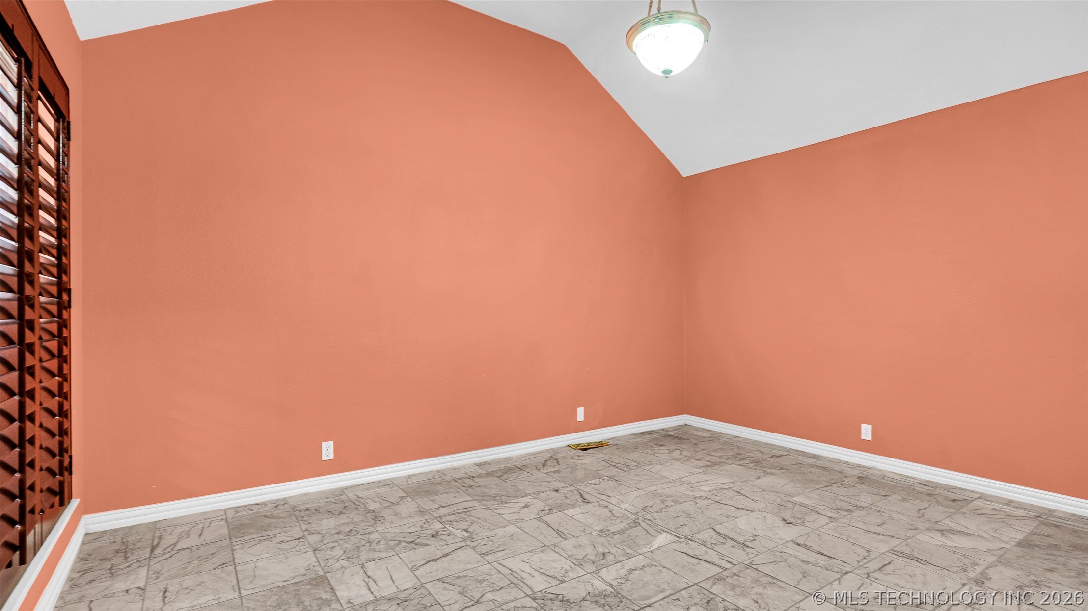2800 Ridgeway Ardmore OK 73401