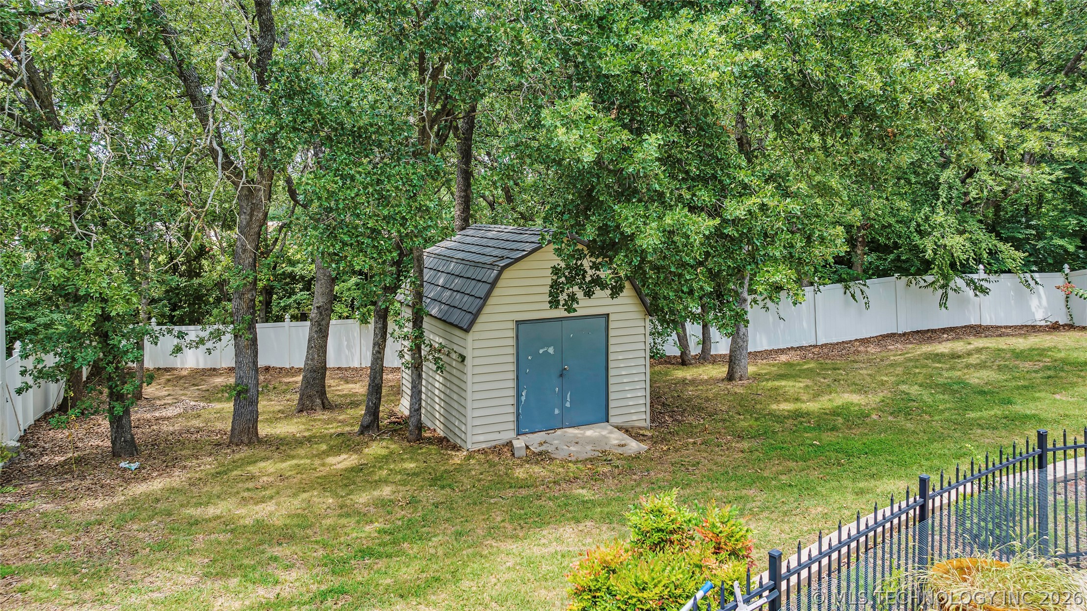 2800 Ridgeway Ardmore OK 73401