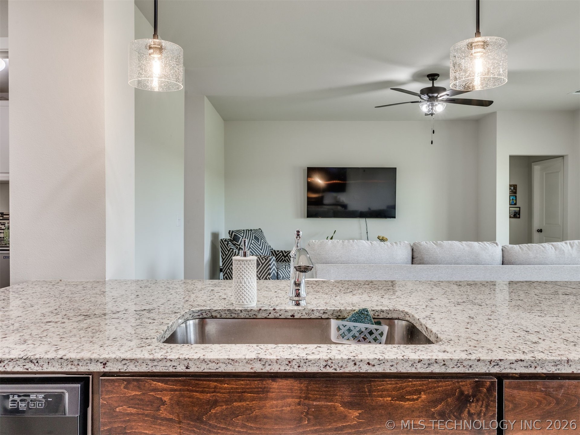 7035 S Hemlock Avenue Broken Arrow OK 74011
