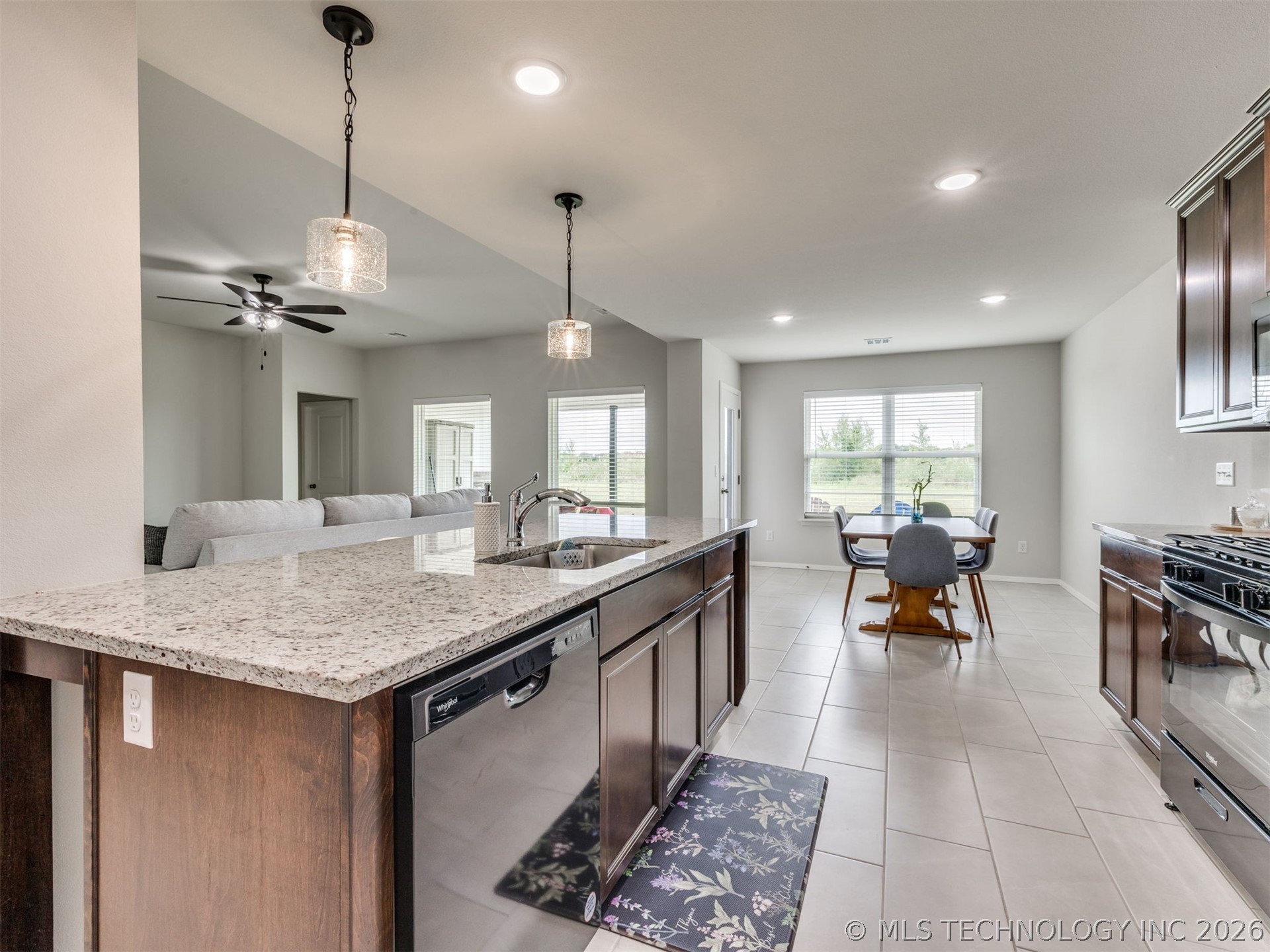 7035 S Hemlock Avenue Broken Arrow OK 74011