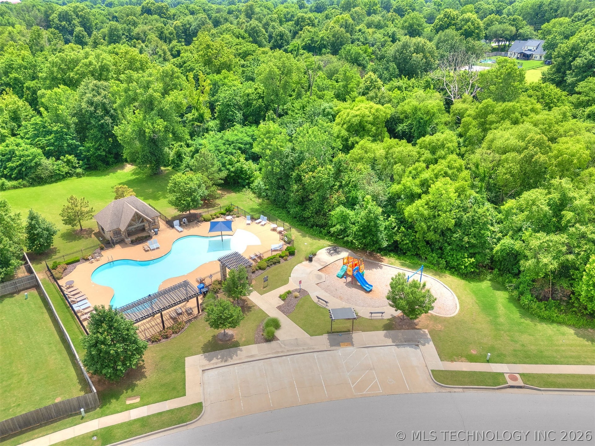 7035 S Hemlock Avenue Broken Arrow OK 74011