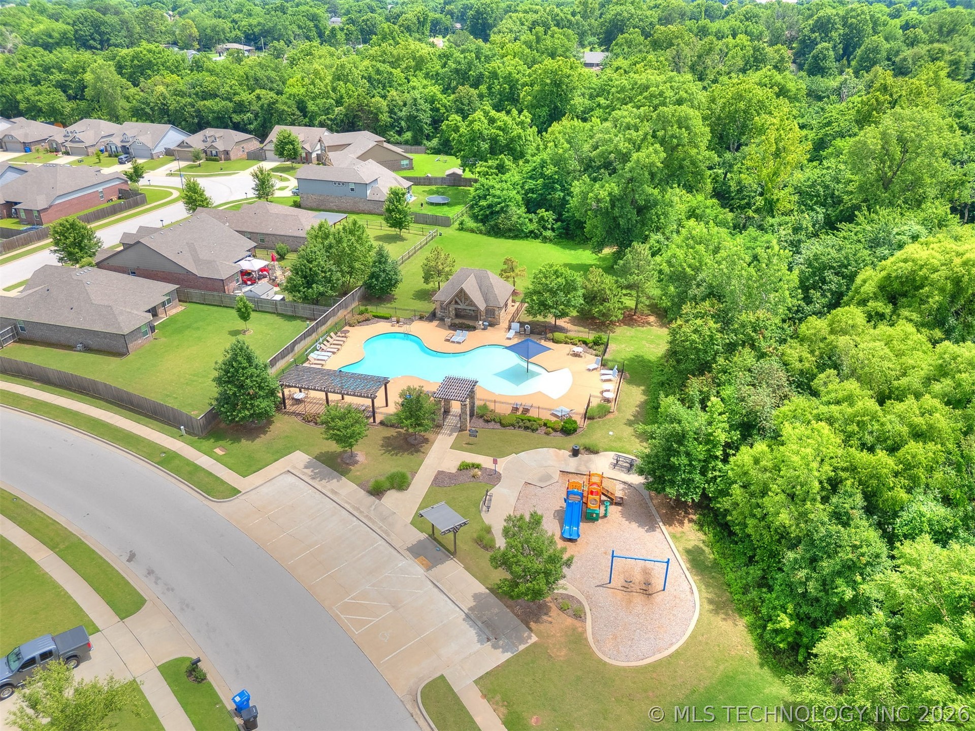 7035 S Hemlock Avenue Broken Arrow OK 74011