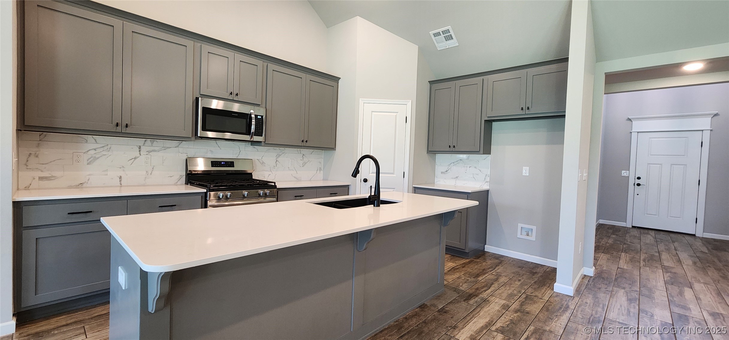 911 E Fulton Court Broken Arrow OK 74012
