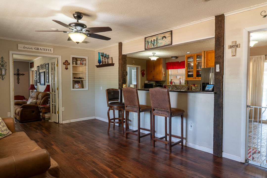 122 Hummingbird Circle Colbert OK 74733