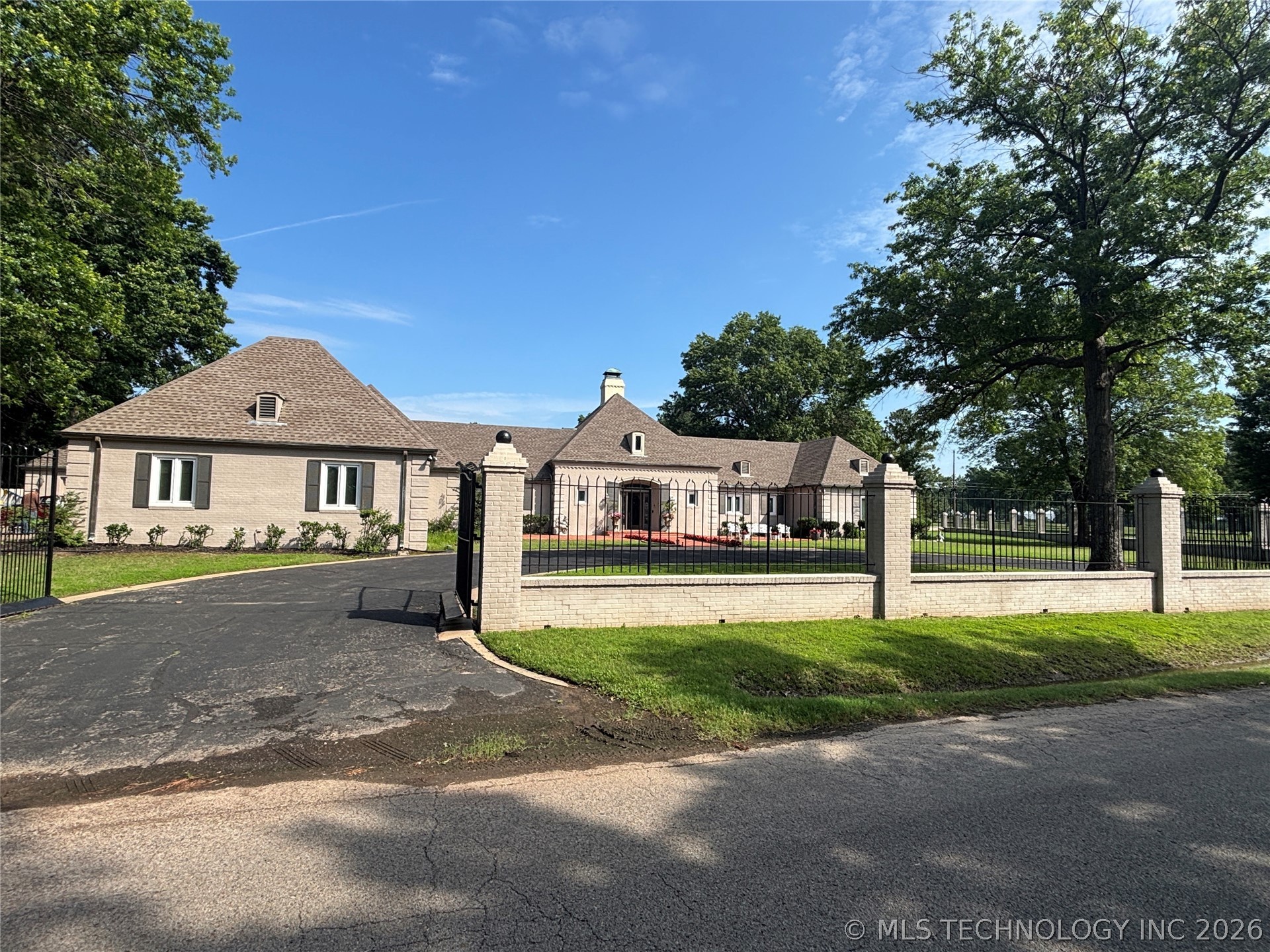 3706 Country Club Drive Muskogee OK 74403