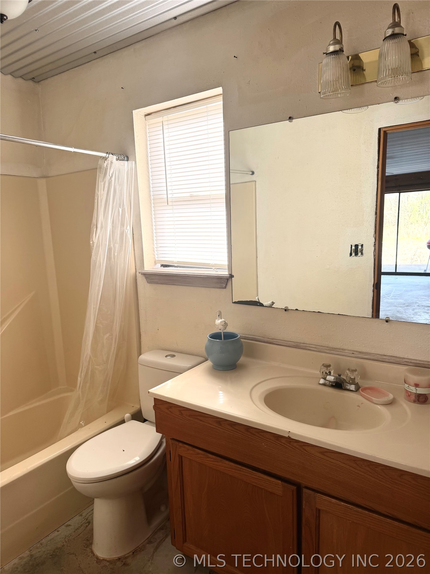 215 N Eagle Bluff Cleveland OK 74020