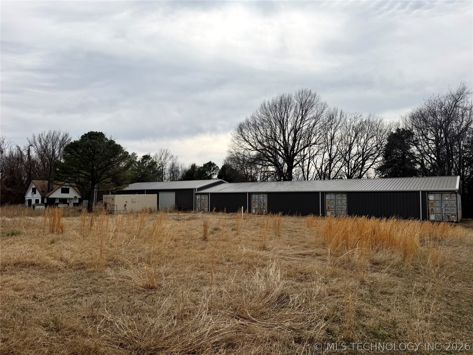 215 N Eagle Bluff Cleveland OK 74020
