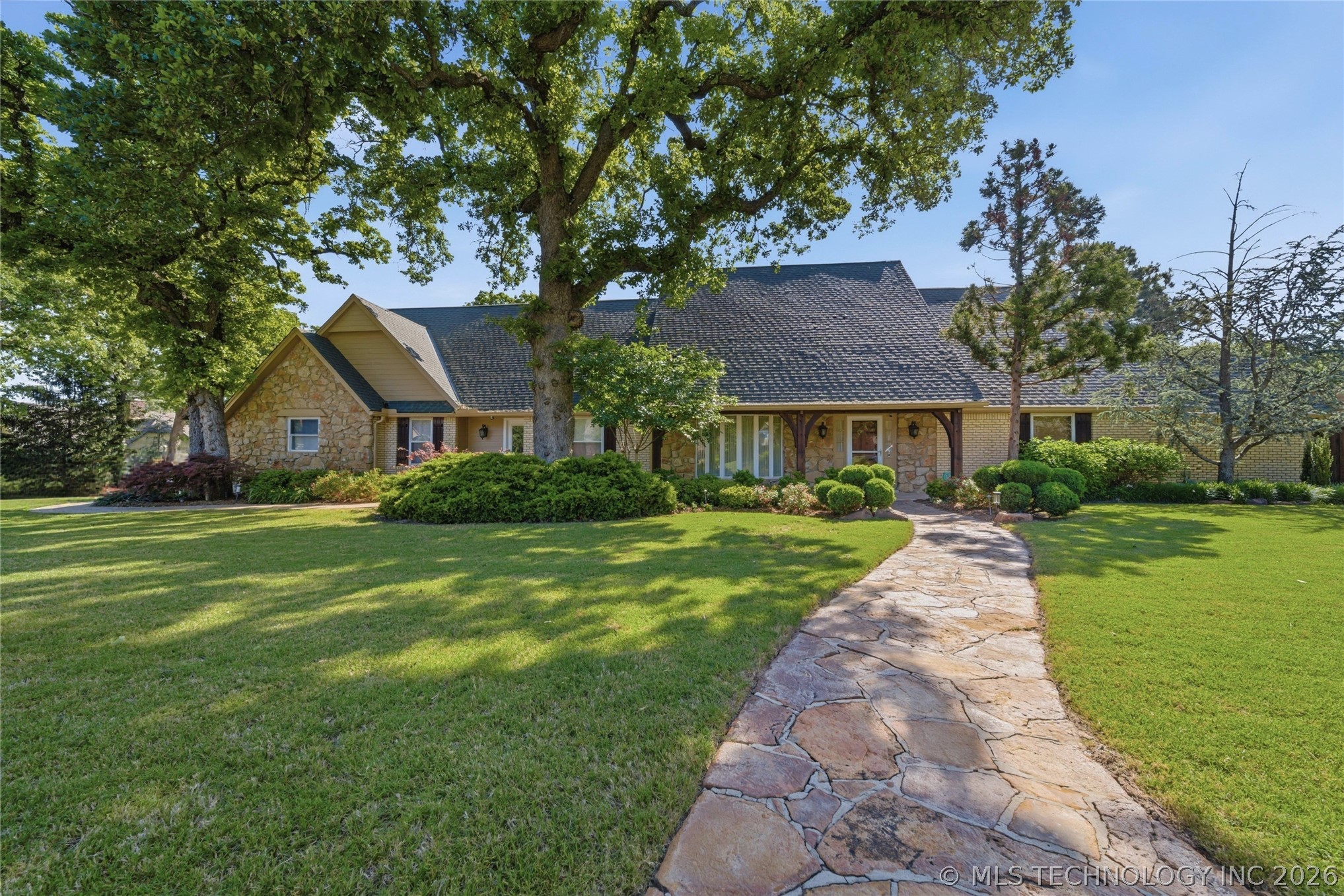 9905 S Maplewood Avenue Tulsa OK 74137
