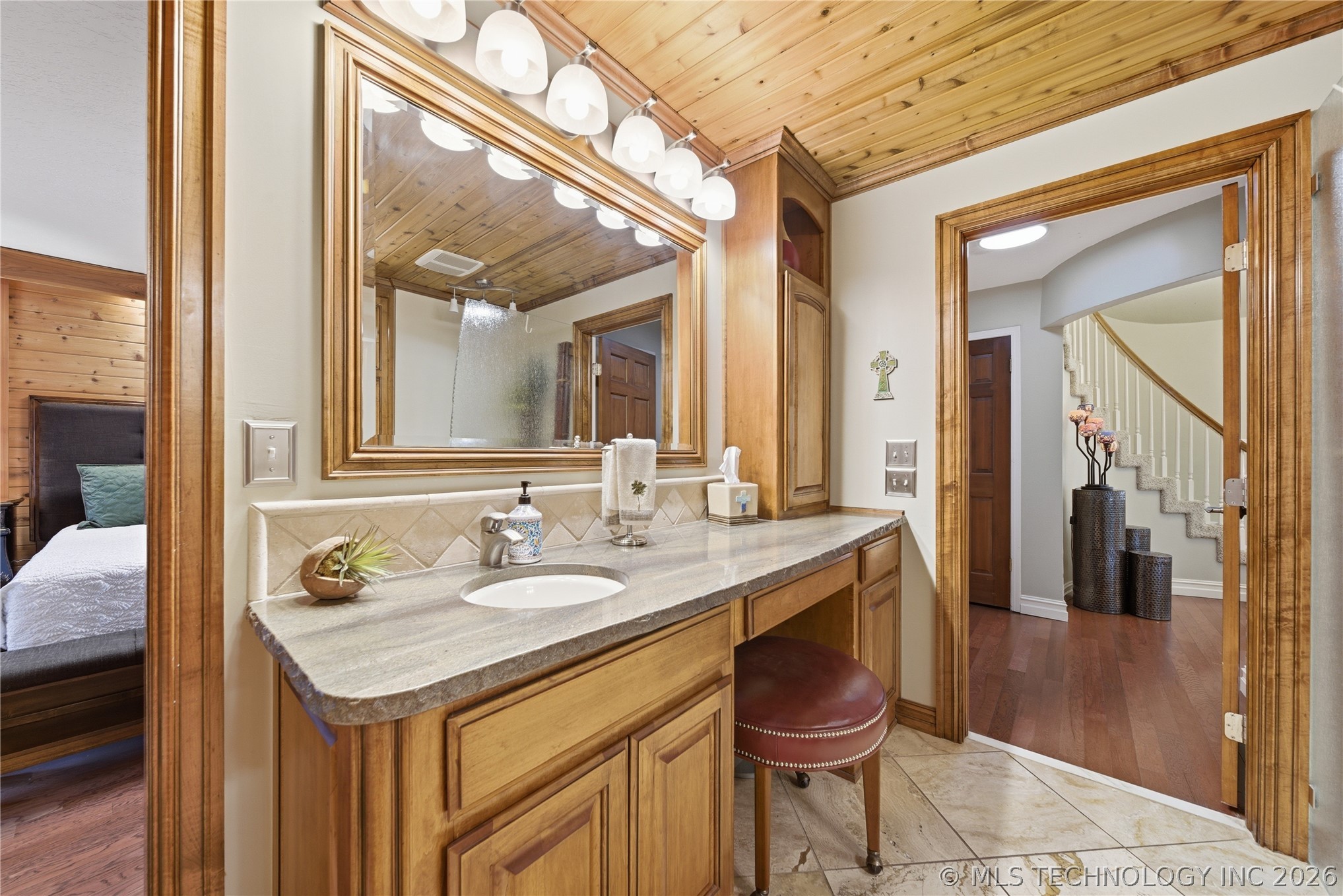 9905 S Maplewood Avenue Tulsa OK 74137