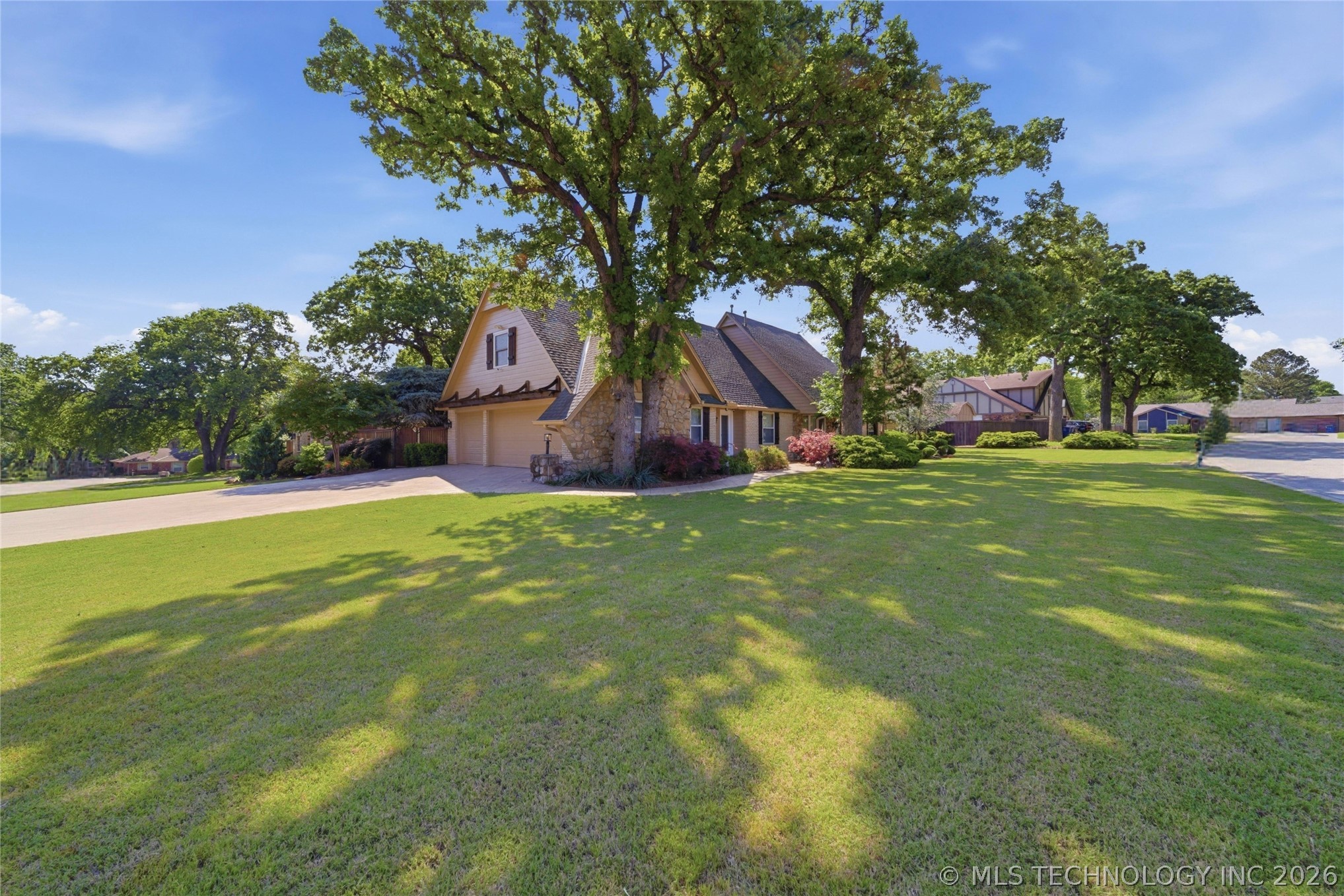 9905 S Maplewood Avenue Tulsa OK 74137