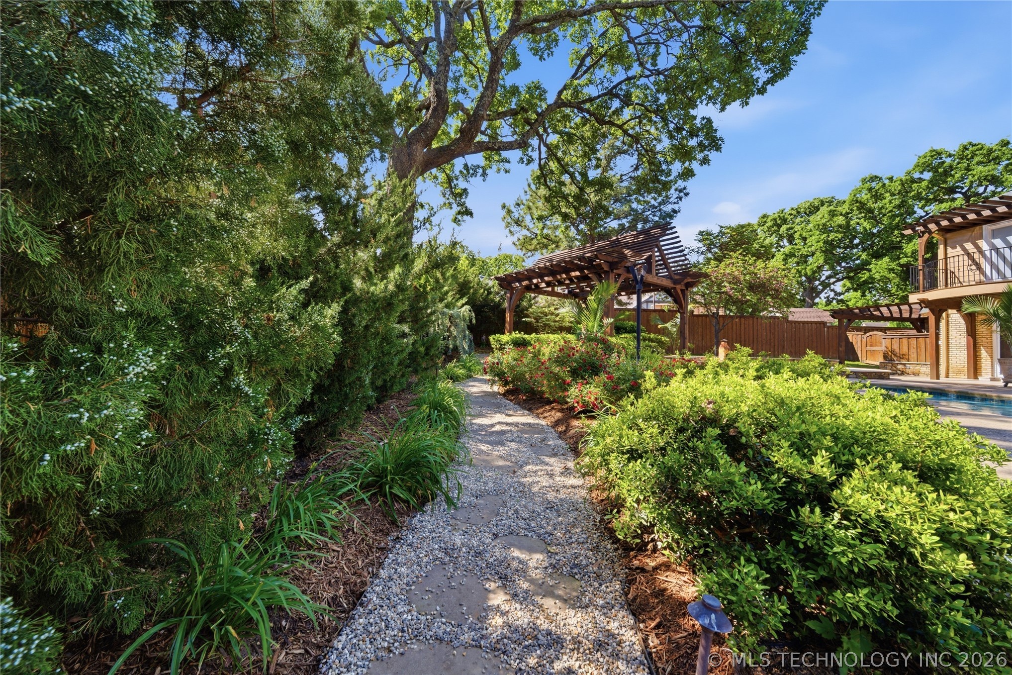 9905 S Maplewood Avenue Tulsa OK 74137
