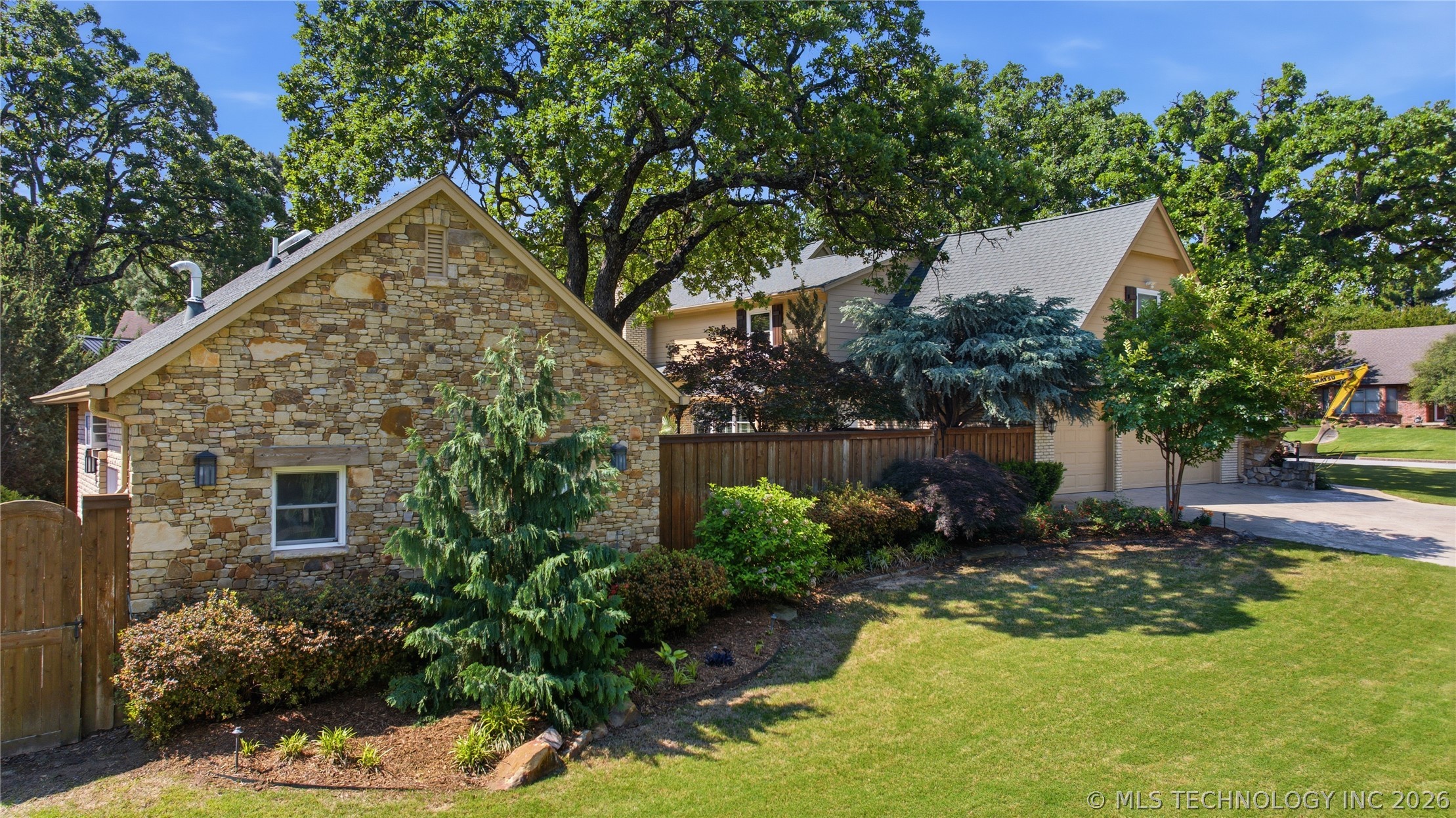 9905 S Maplewood Avenue Tulsa OK 74137