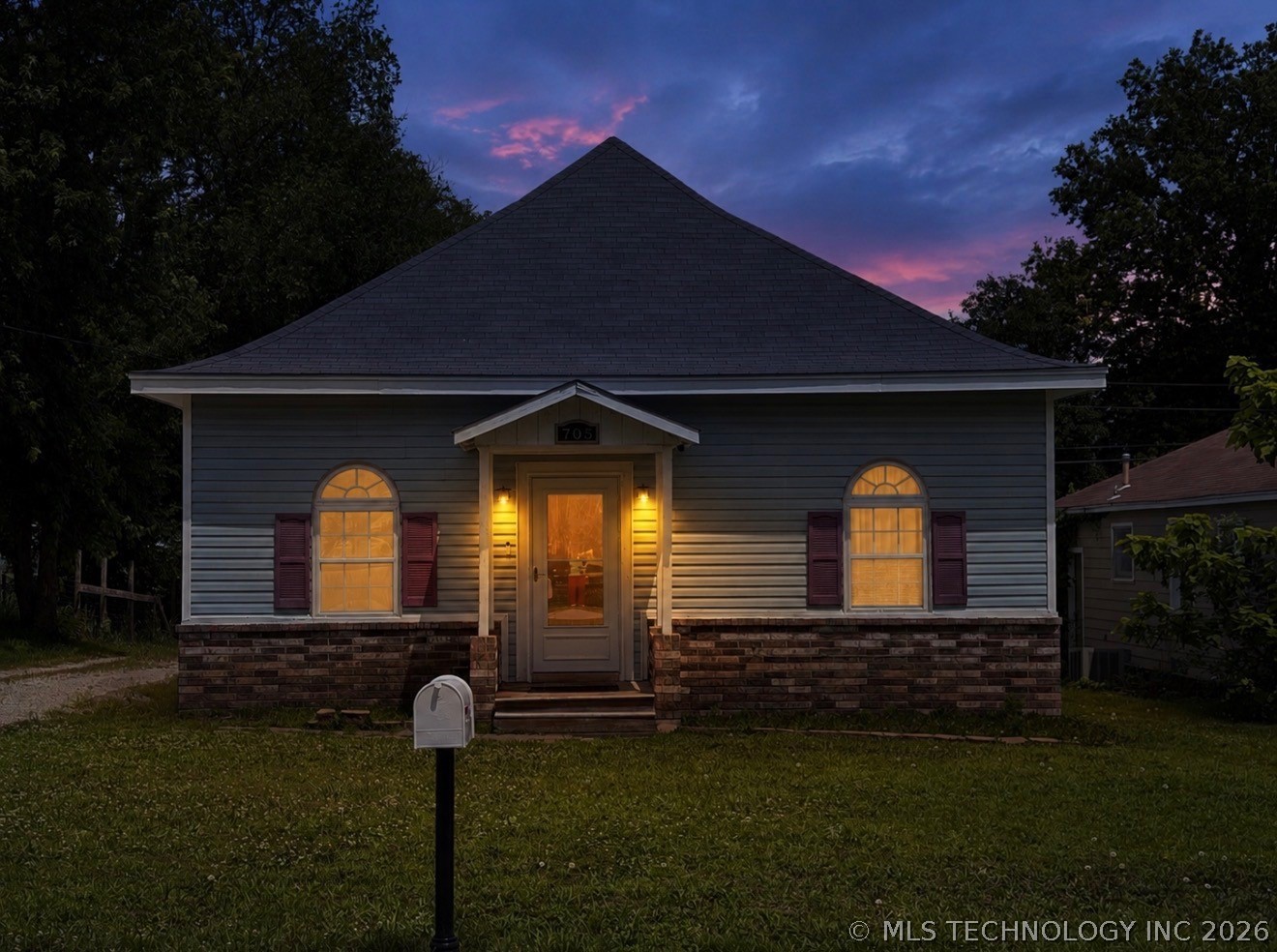 705 N 12th Street Collinsville OK 74021