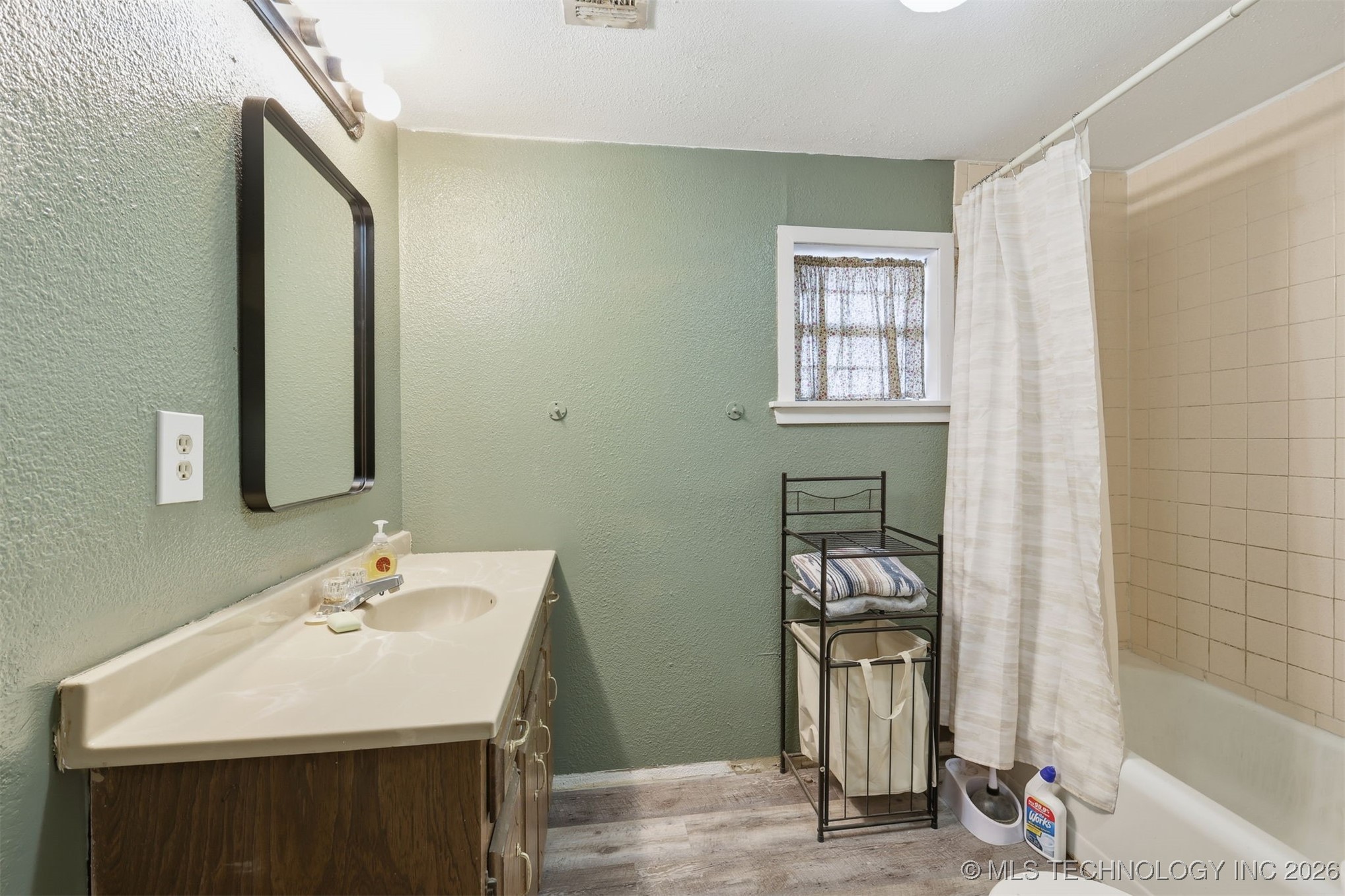 147 E Dale Street Drumright OK 74030