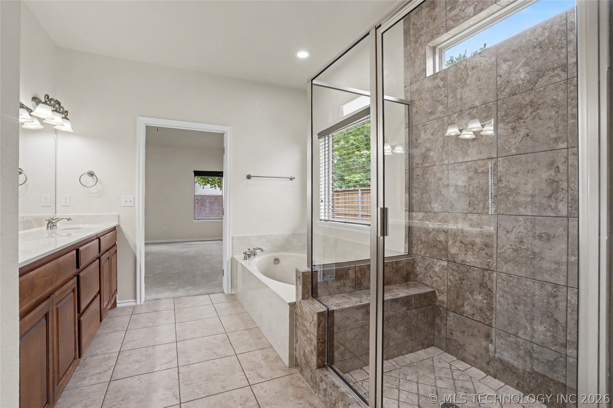 12584 S 66th Eastavenue Bixby OK 74008