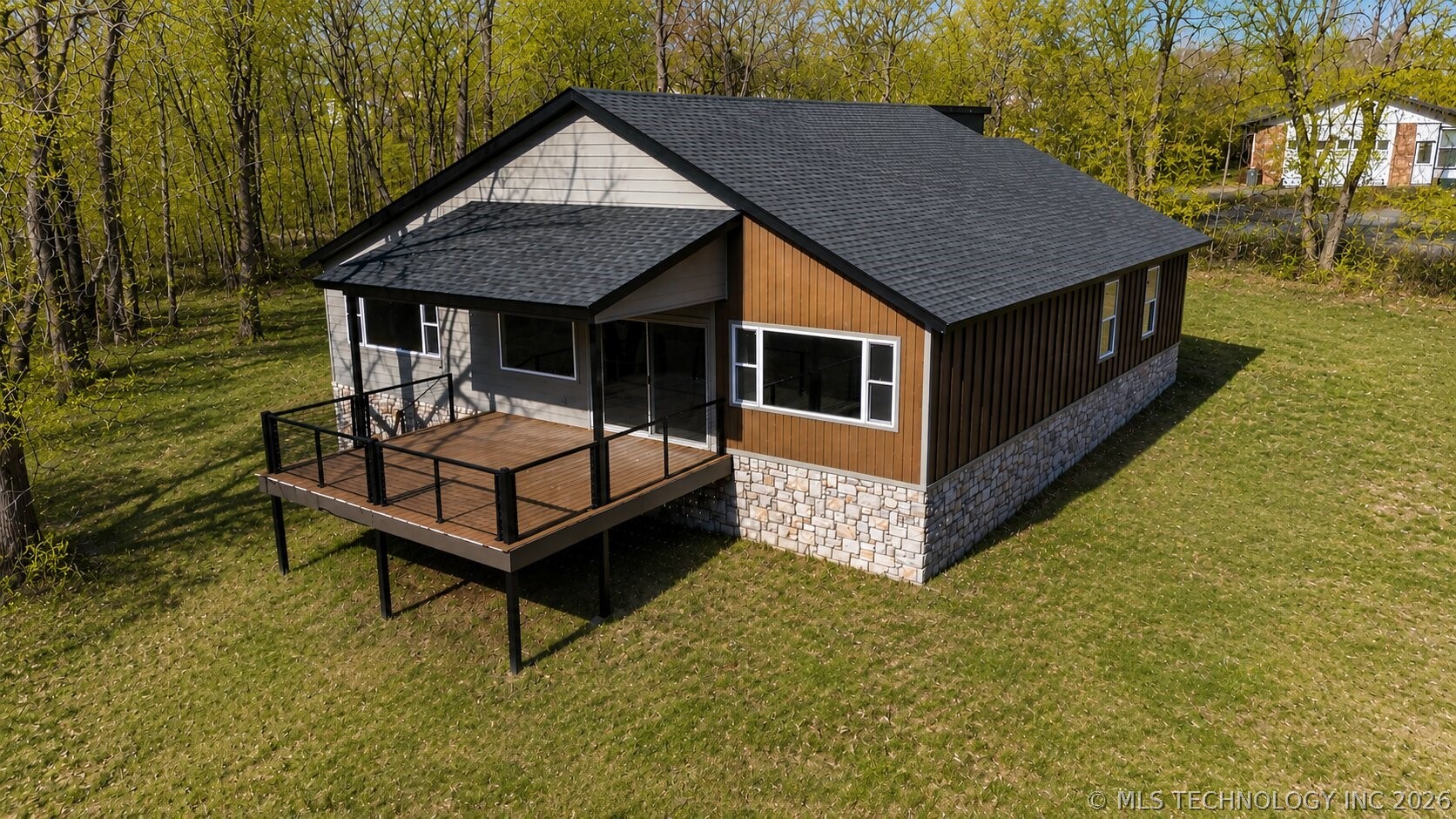 240 E 14th Street Grove OK 74344