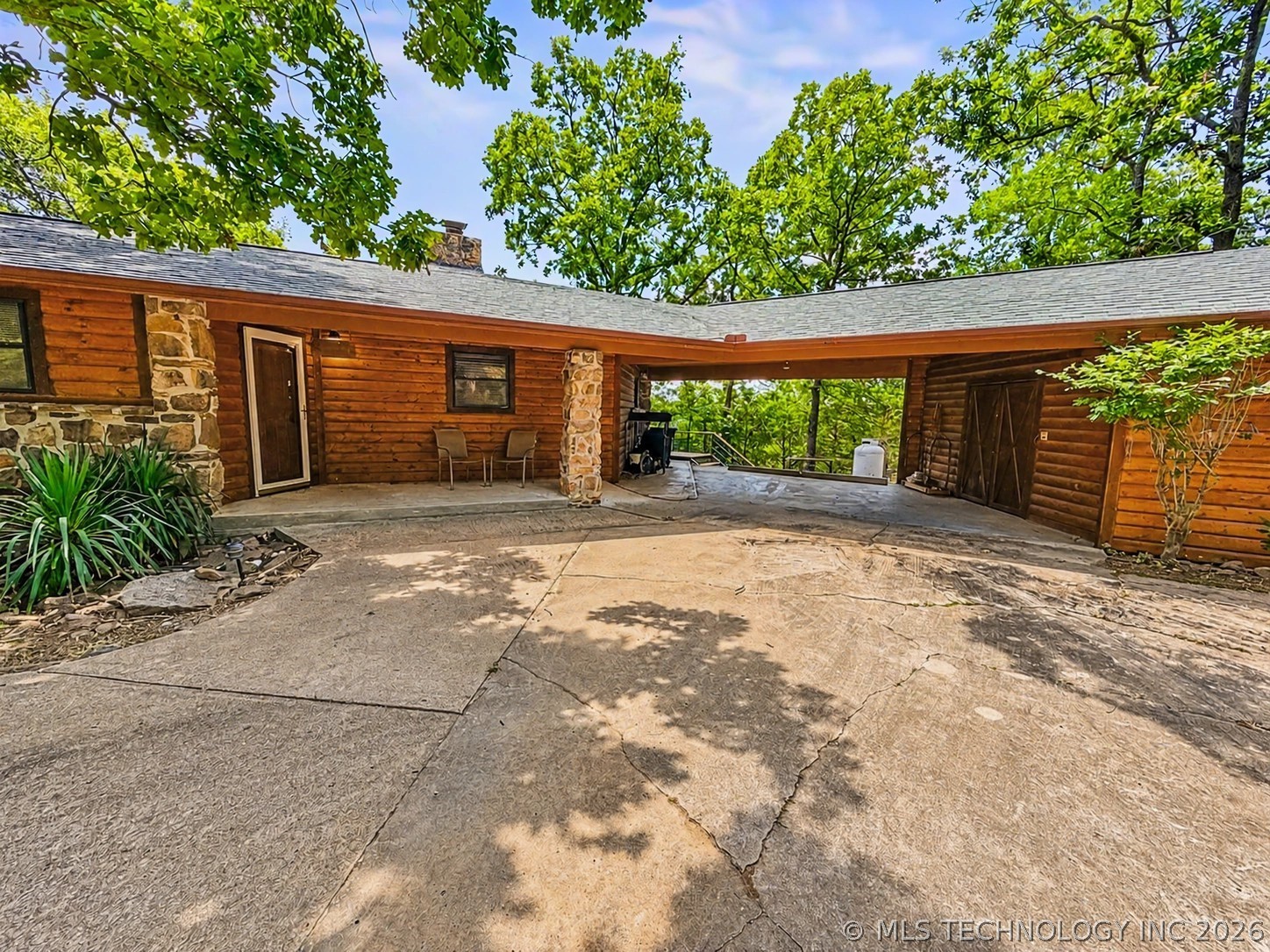18678 W Sugar Mountain Circle Park Hill OK 74451