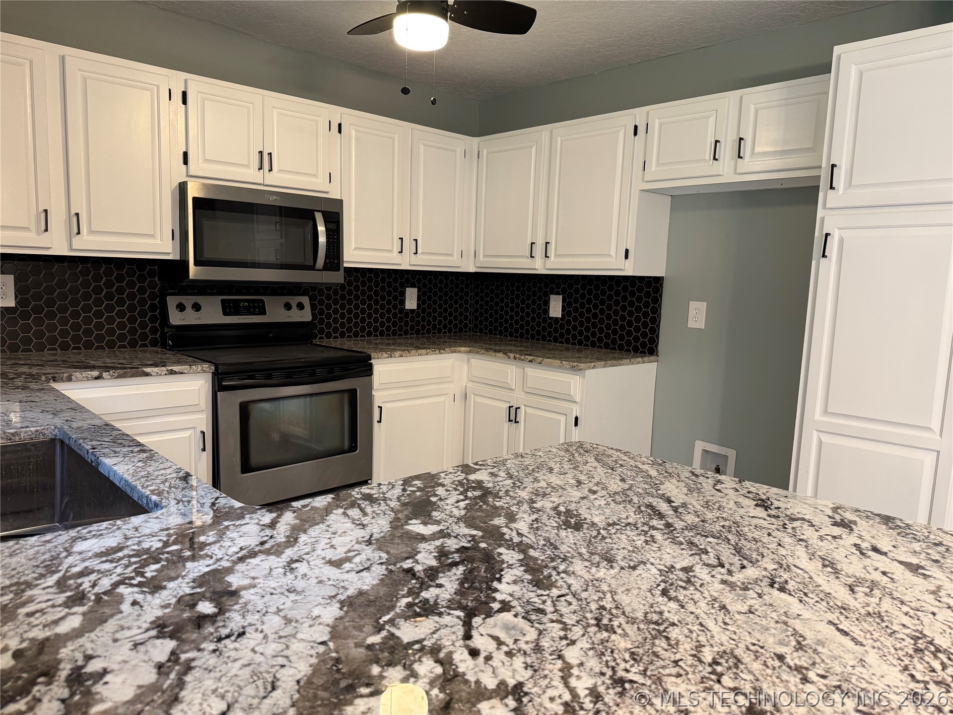 1116 N Hickory Drive Broken Arrow OK 74012