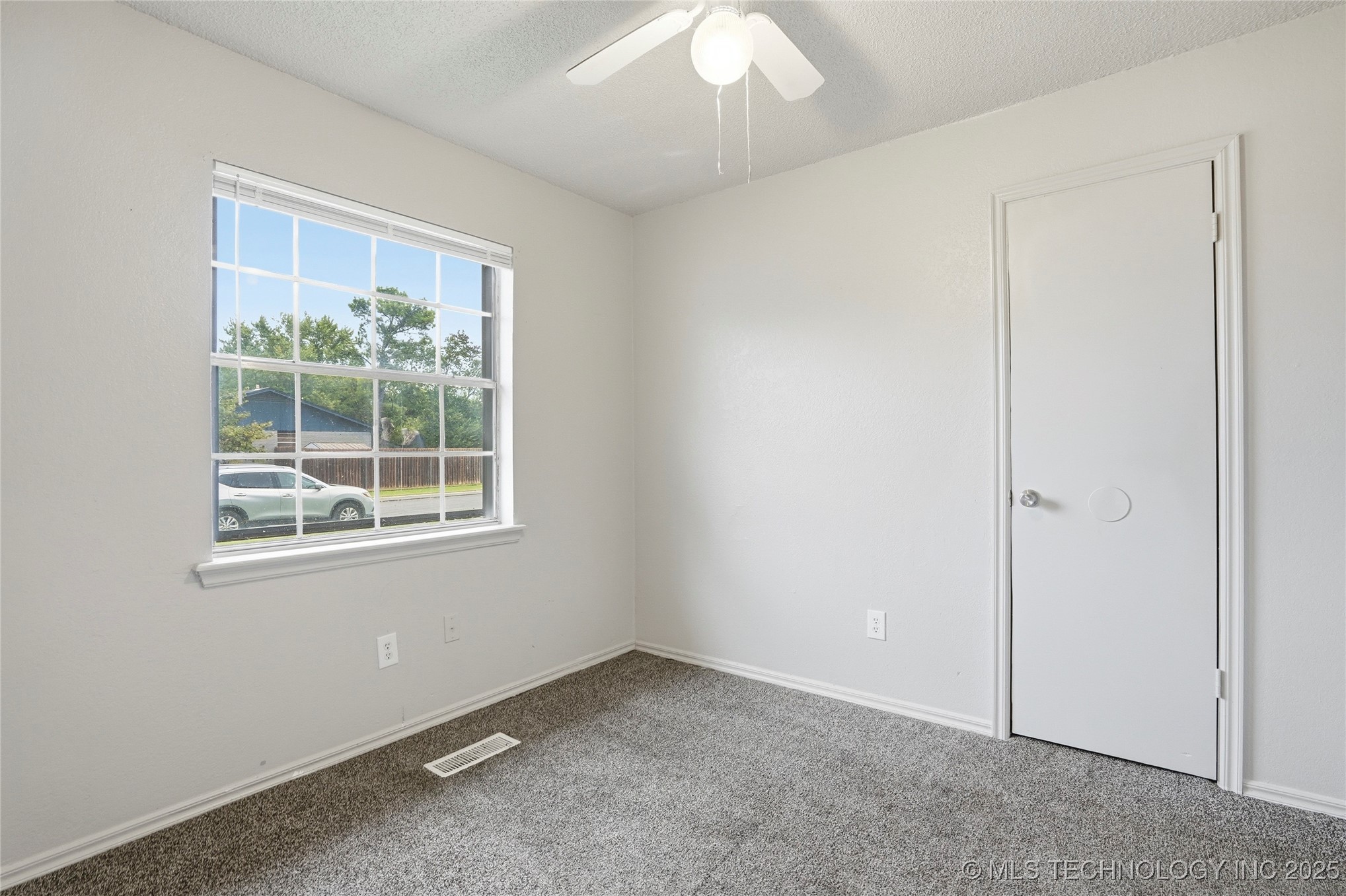 11502 E 37th Street Tulsa OK 74146