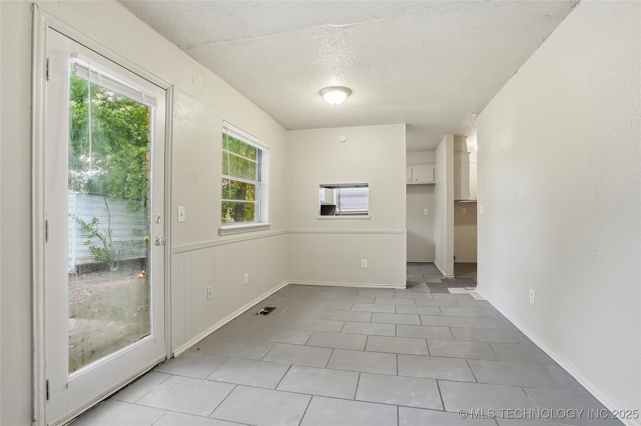 11502 E 37th Street Tulsa OK 74146