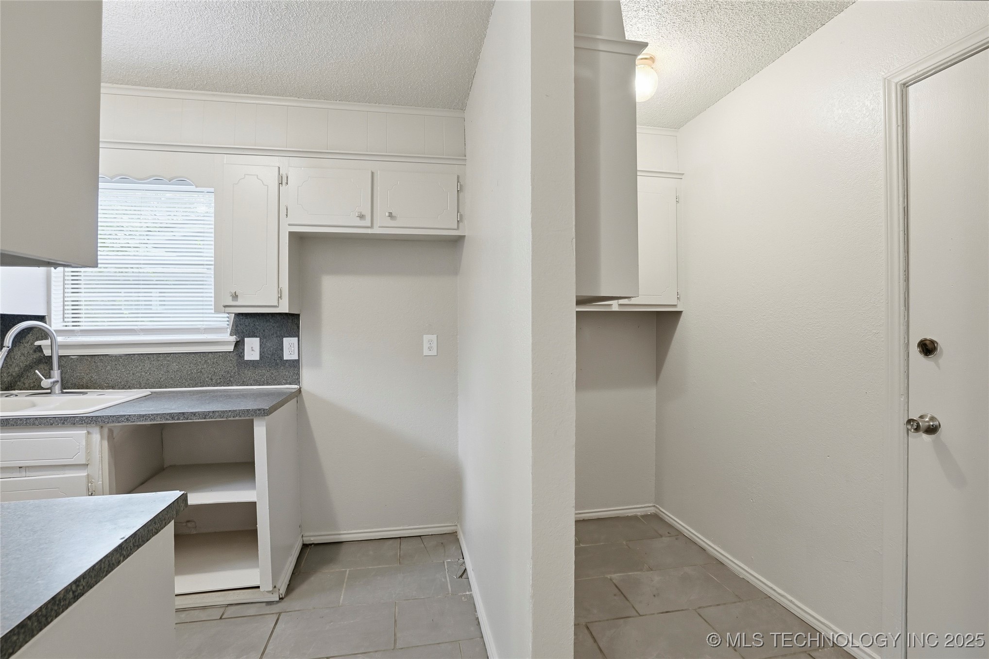 11502 E 37th Street Tulsa OK 74146