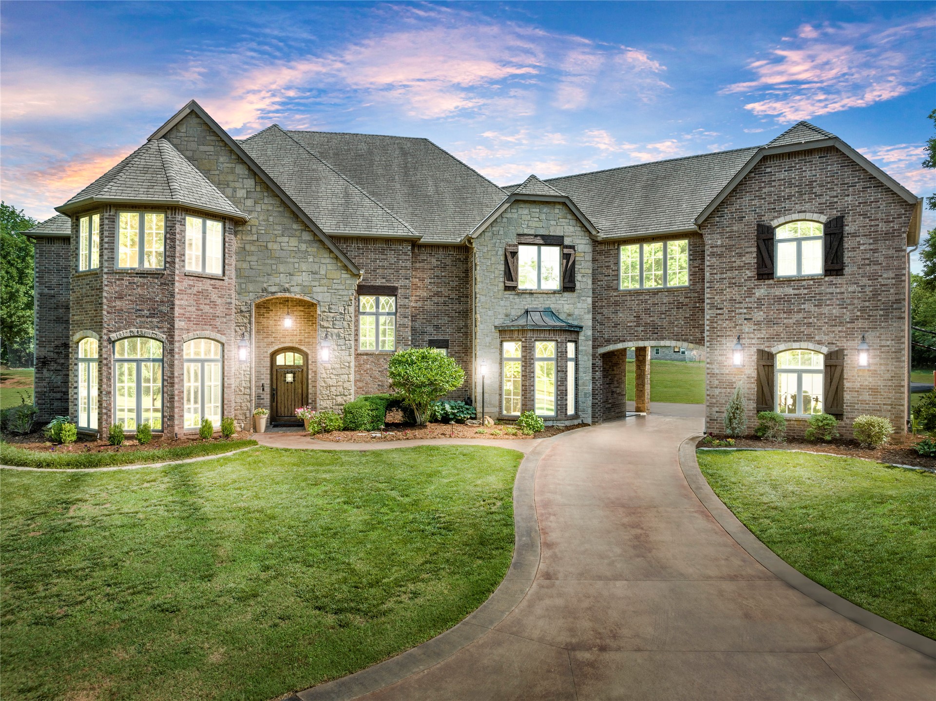1211 N Cimarron Hill Stillwater OK 74075